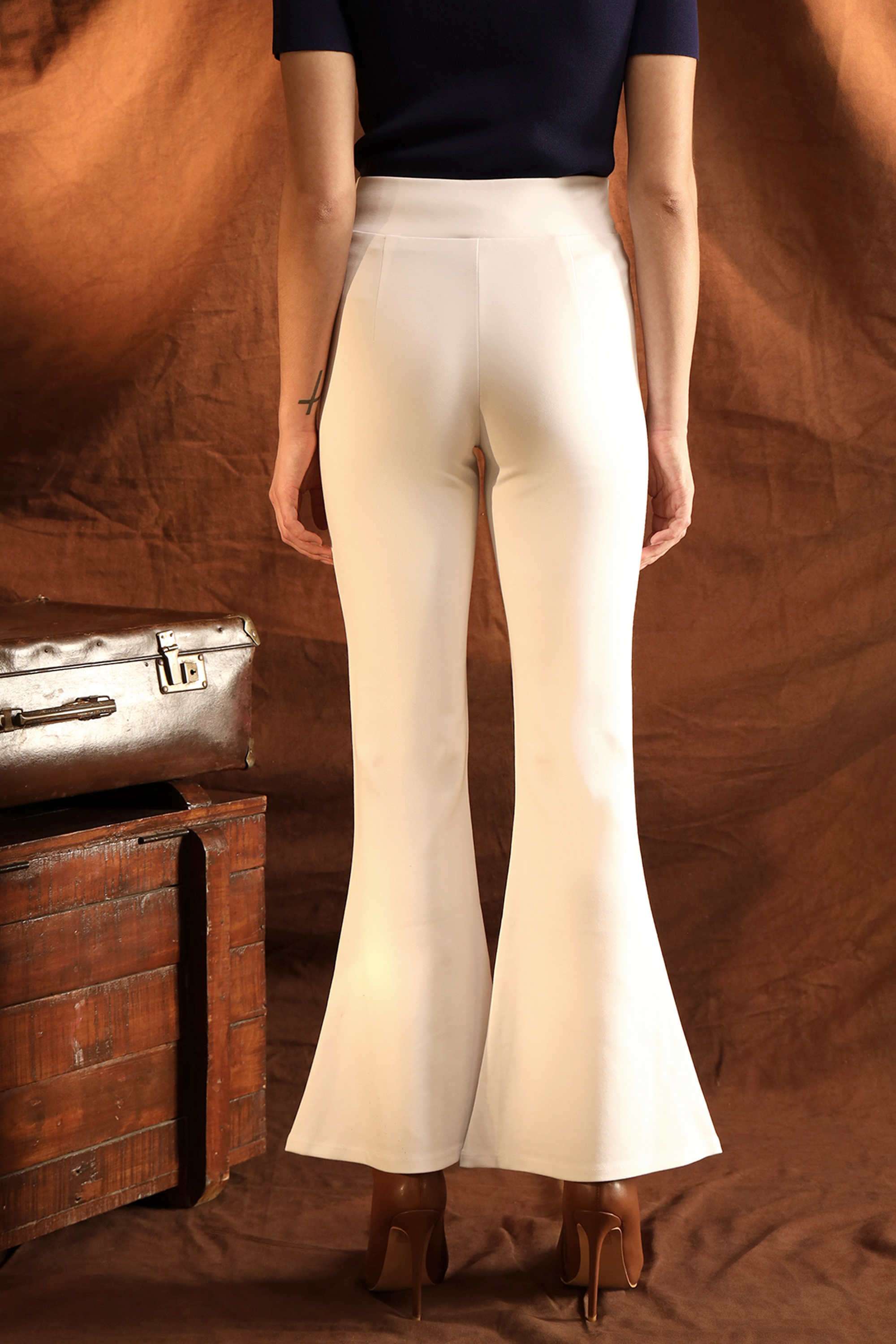 Solid-Regular-Fit-Blended-Fabric-Women-Casual-Wear-Jeggings