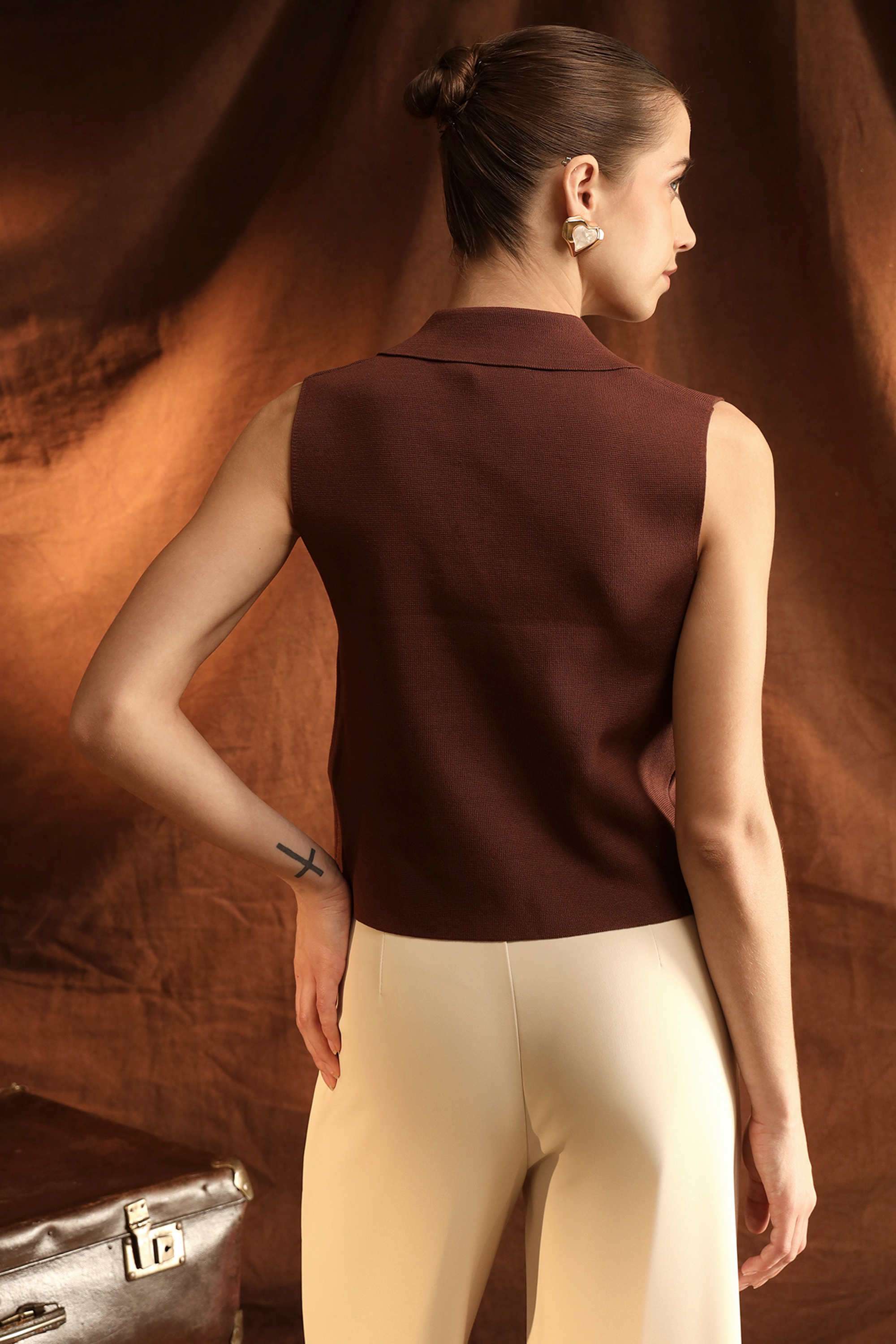 Solid-Viscose-V-Neck-Women-s-Top