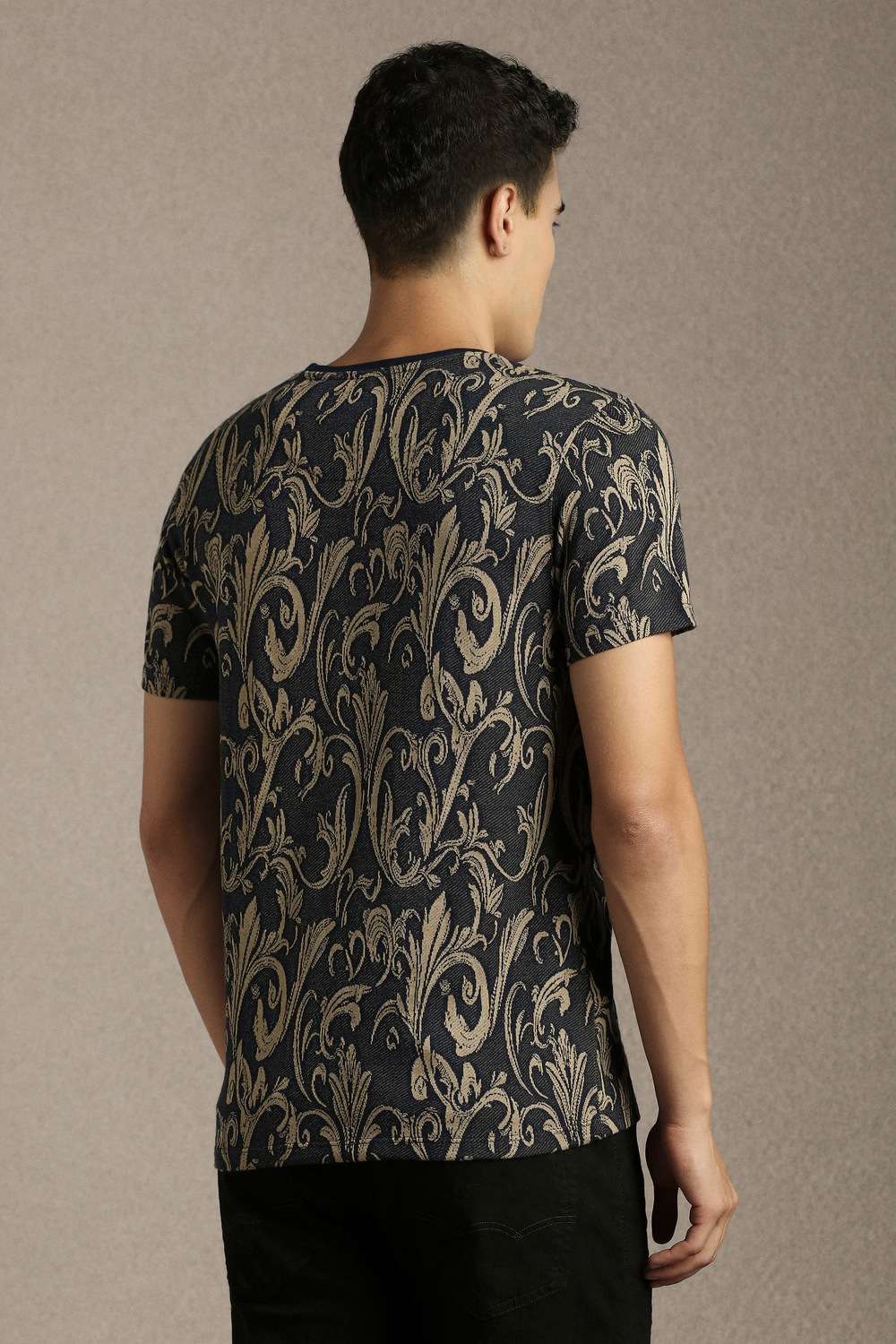 Solid-Cotton-Round-Neck-Men-s-T-Shirt