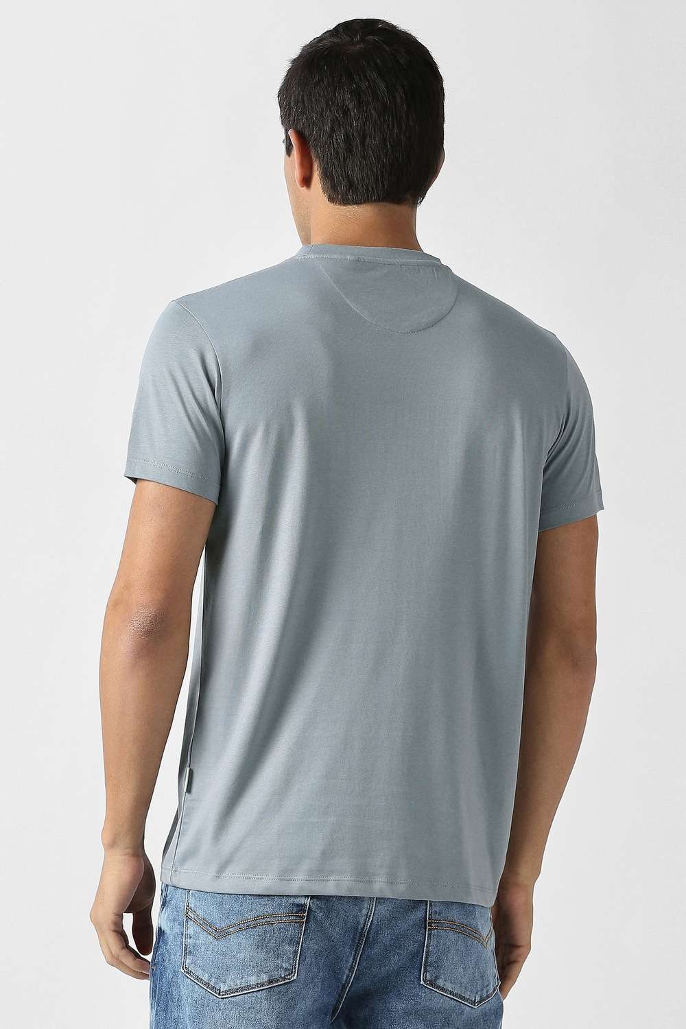 Solid-Blended-Fabric-Regular-Fit-Men-T-Shirt