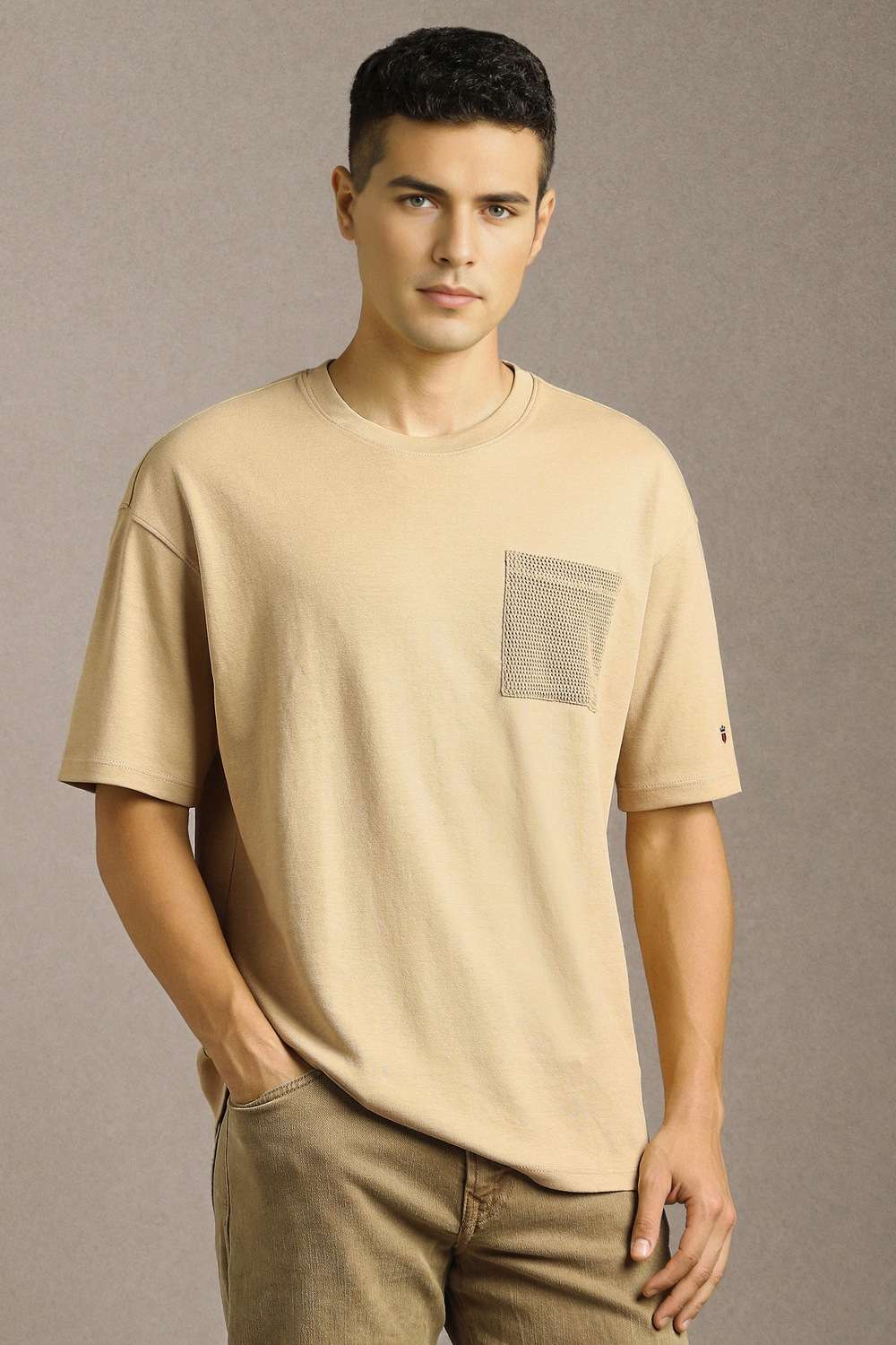 Solid-Cotton-Relaxed-Fit-Men-T-Shirt