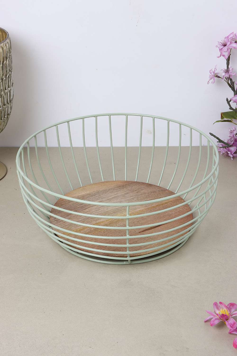 Homemade-Wired-Fruit-Basket-W-Wdn-Base-L