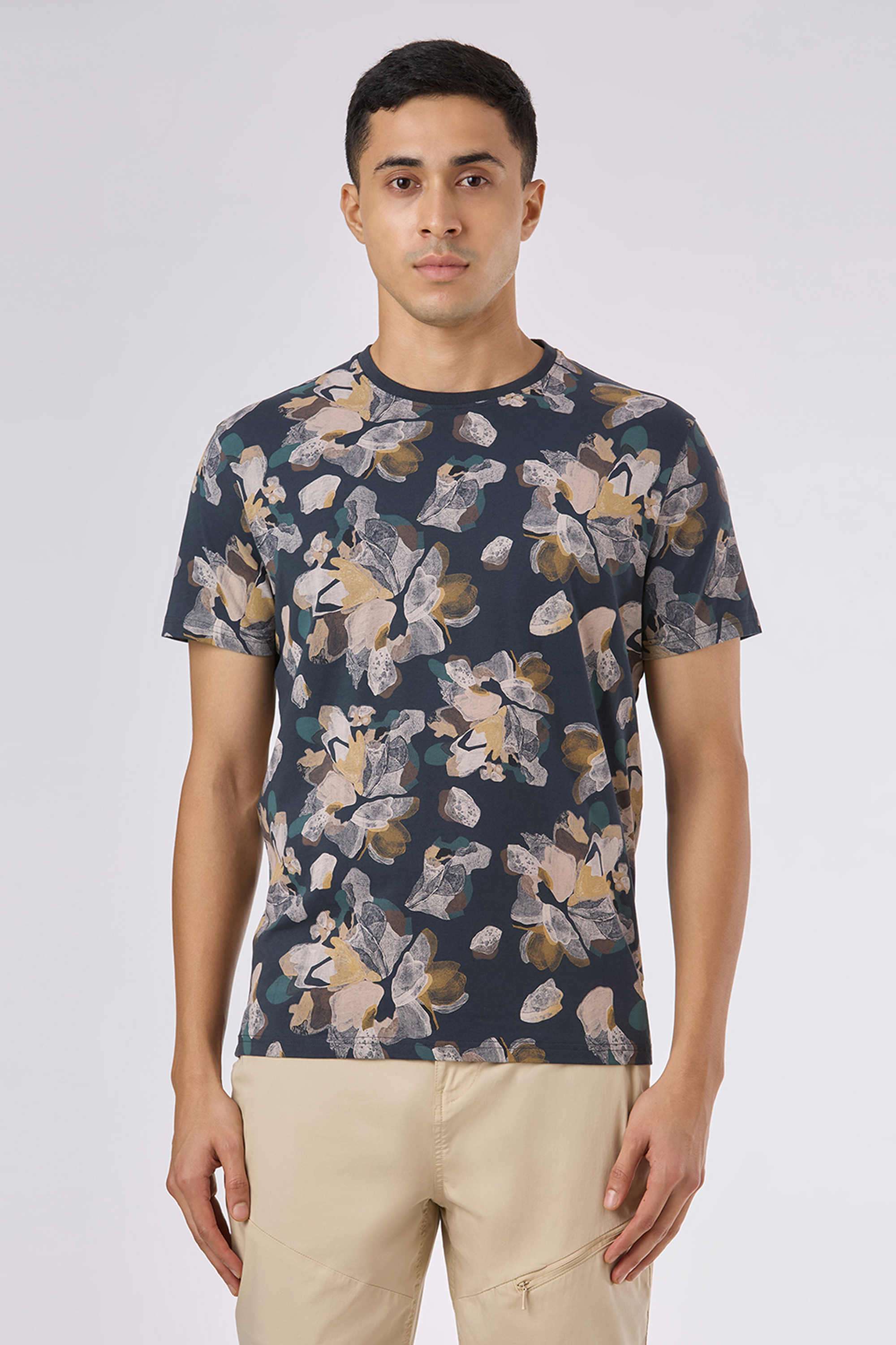 Floral-Blended-Fabric-Slim-Fit-Men-T-Shirt