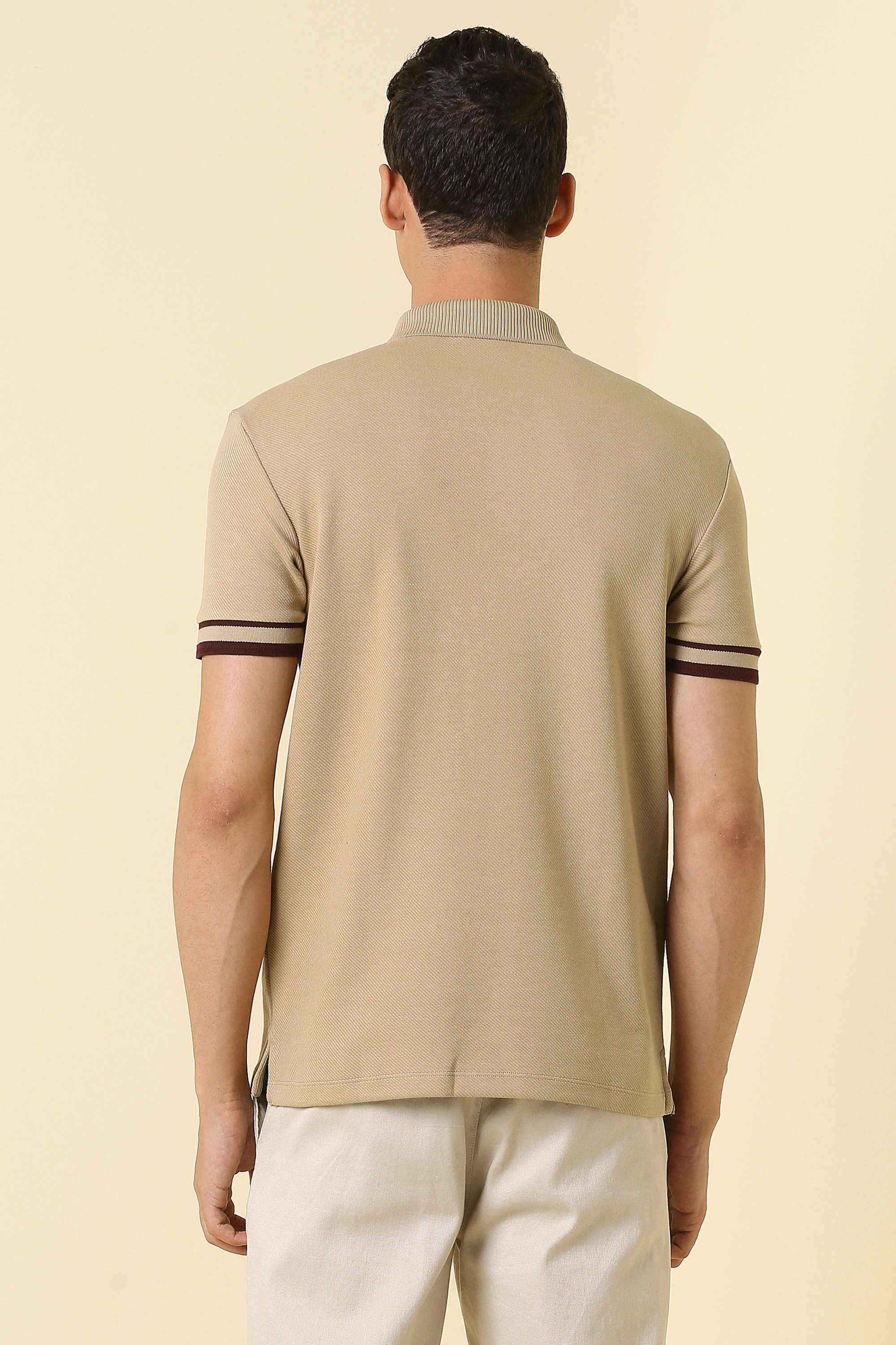 Solid-Blended-Fabric-Regular-Fit-Men-Polo-T-Shirt