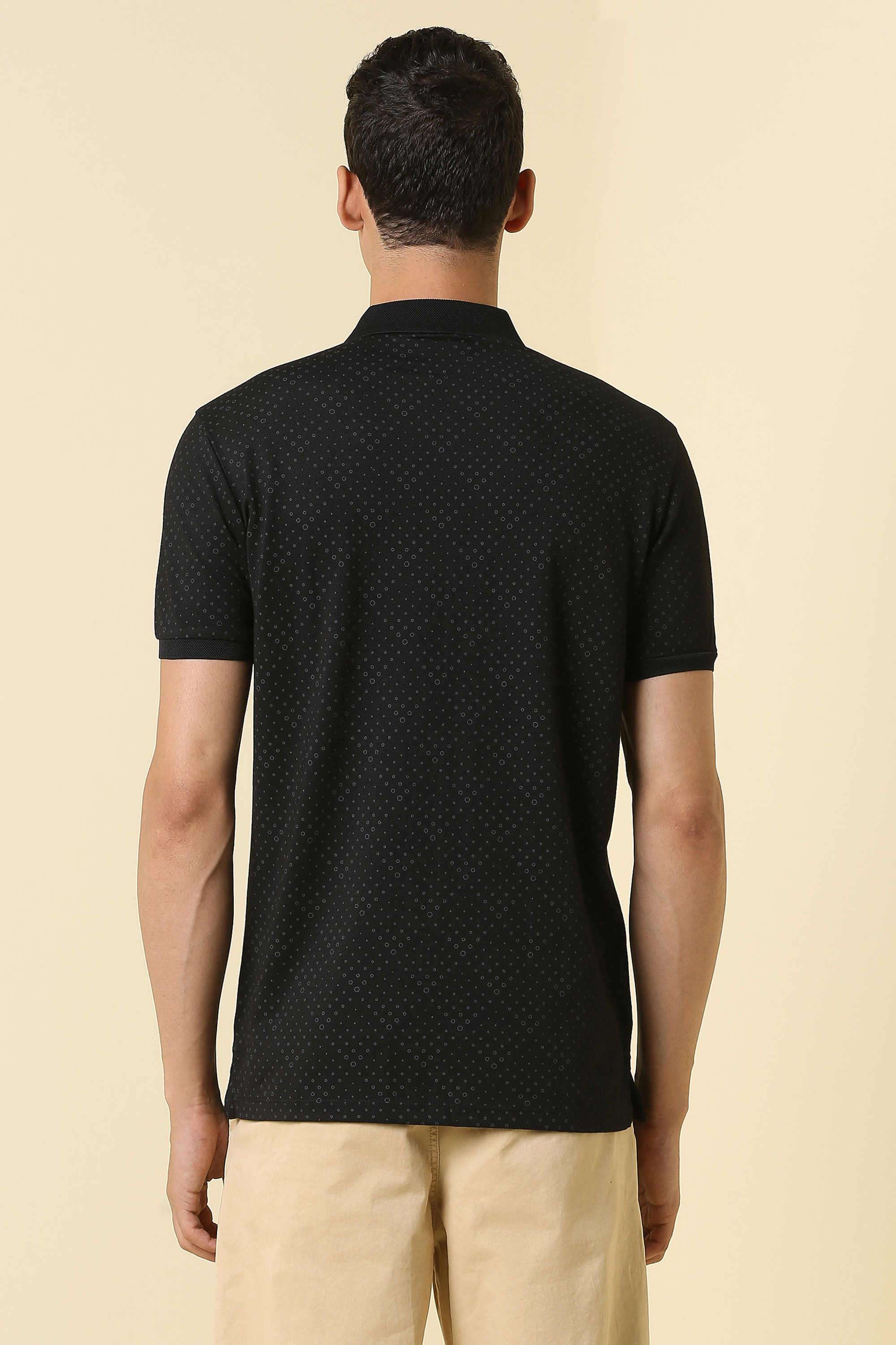 Solid-Blended-Fabric-Regular-Fit-Men-Polo-T-Shirt