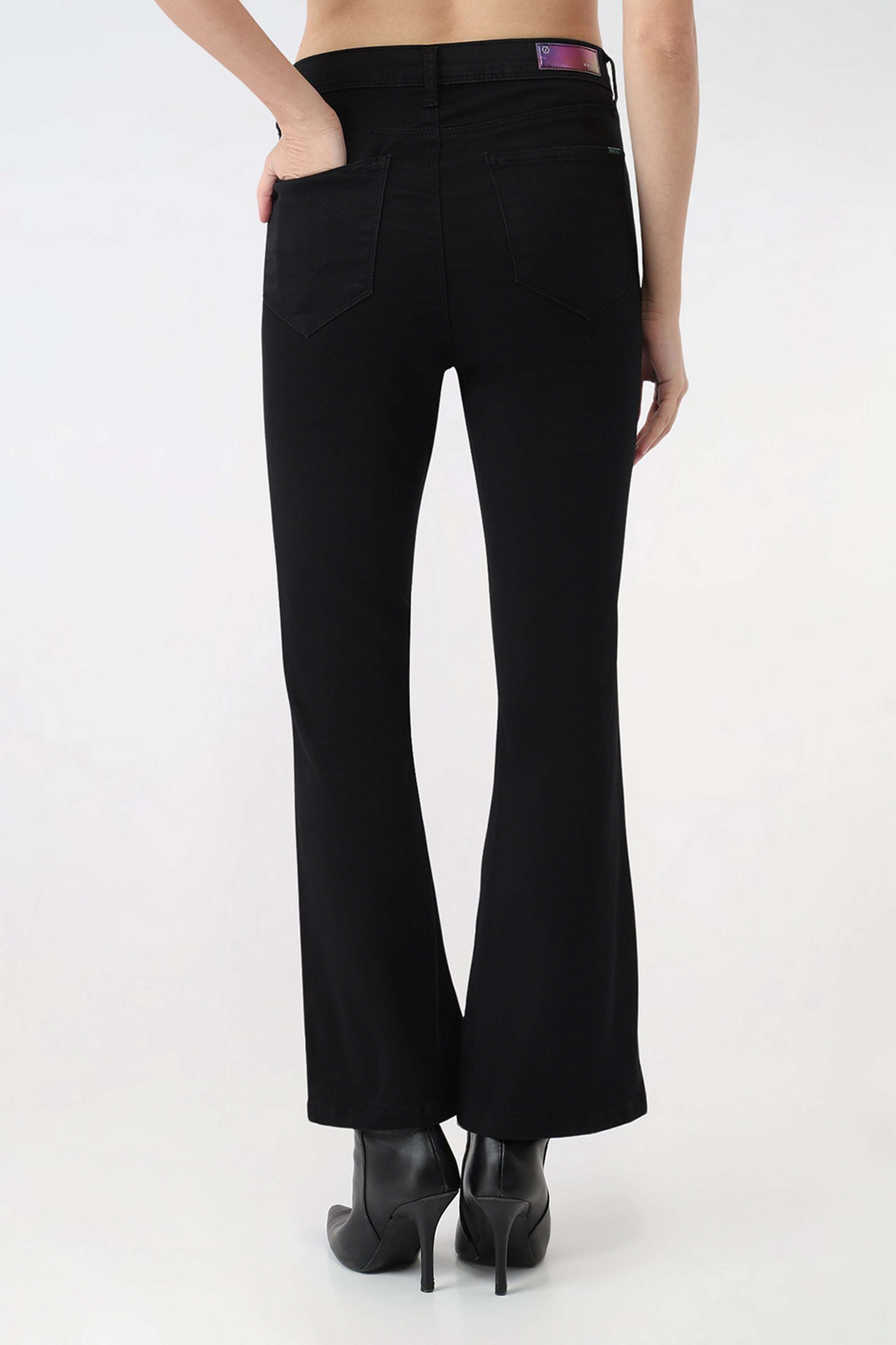 High-Rise-Blended-Fabric-Relaxed-Fit-Women-s-Jeans