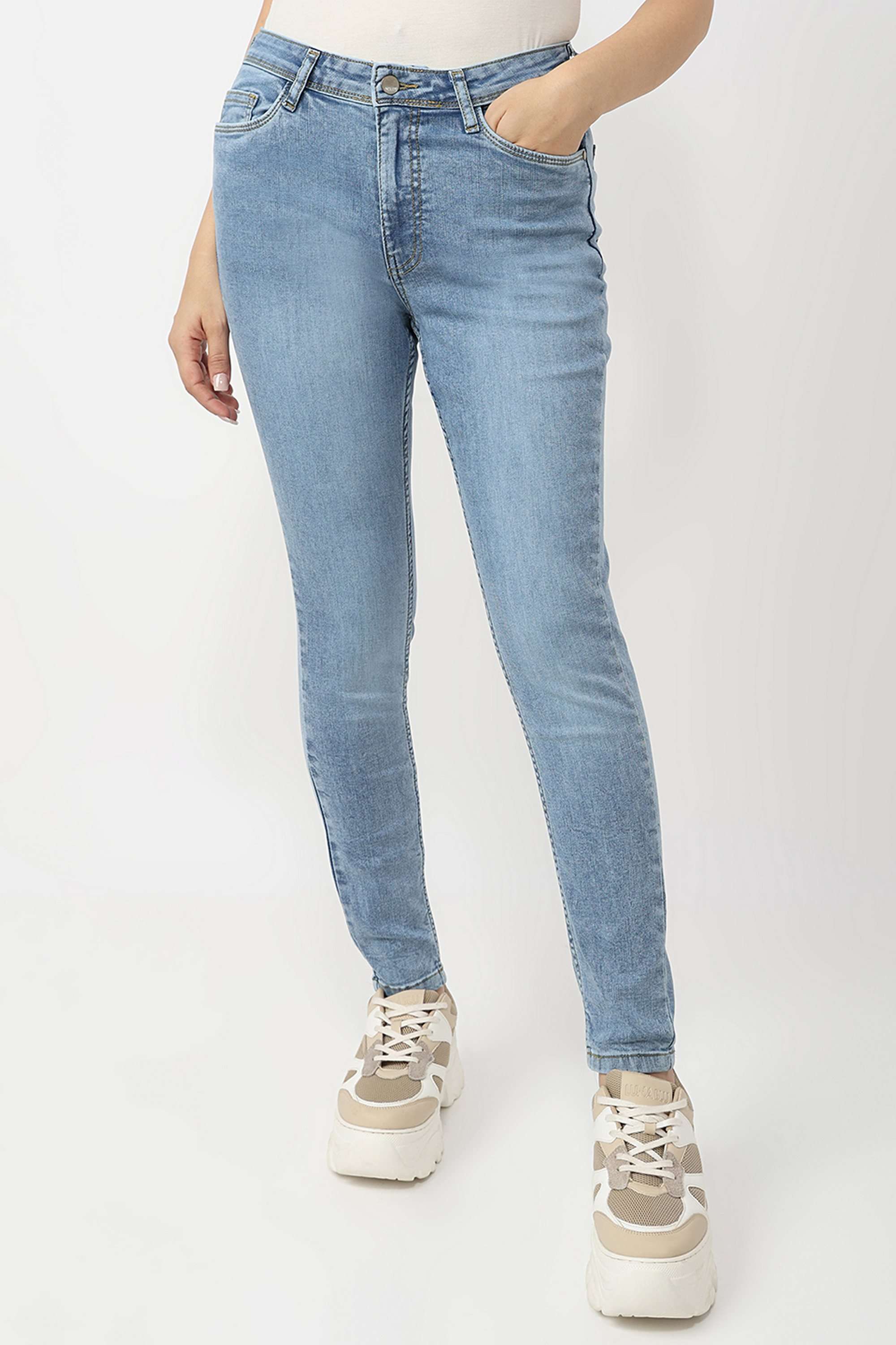 High-Rise-Blended-Fabric-Skinny-Fit-Women-Jeans