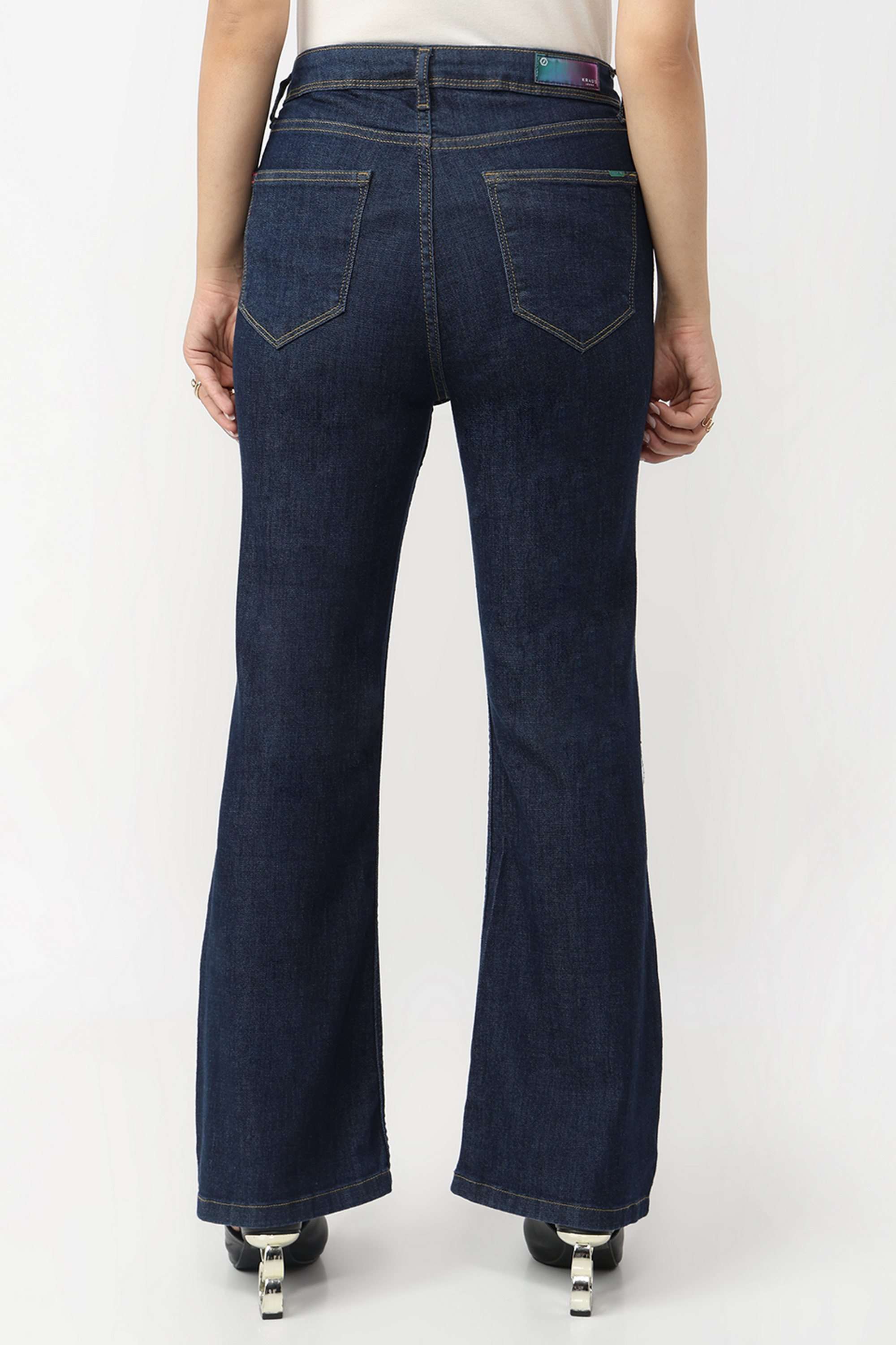 High-Rise-Blended-Fabric-Relaxed-Fit-Women-Jeans