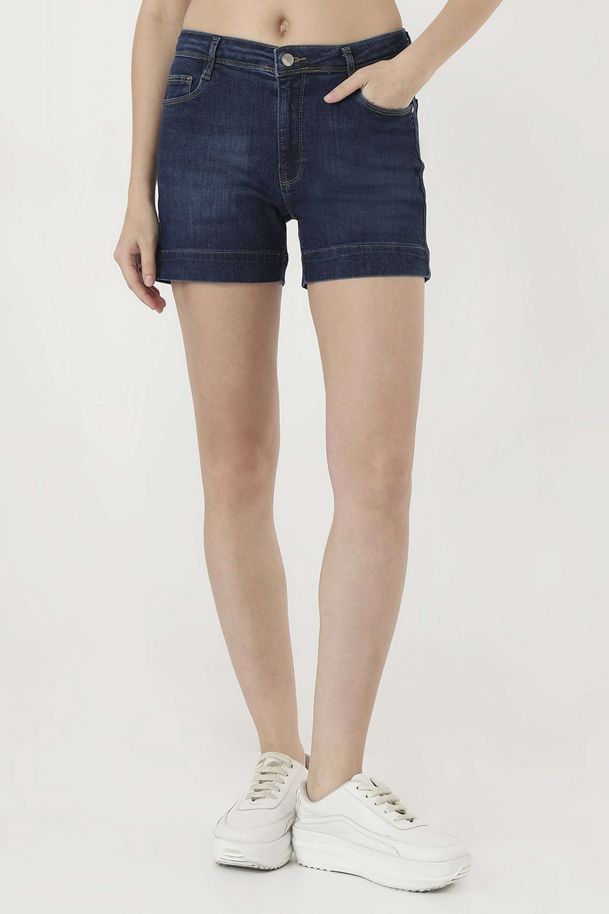 Slim-Fit-Above-Knee-Blended-Fabric-Women-s-Casual-Wear-Shorts