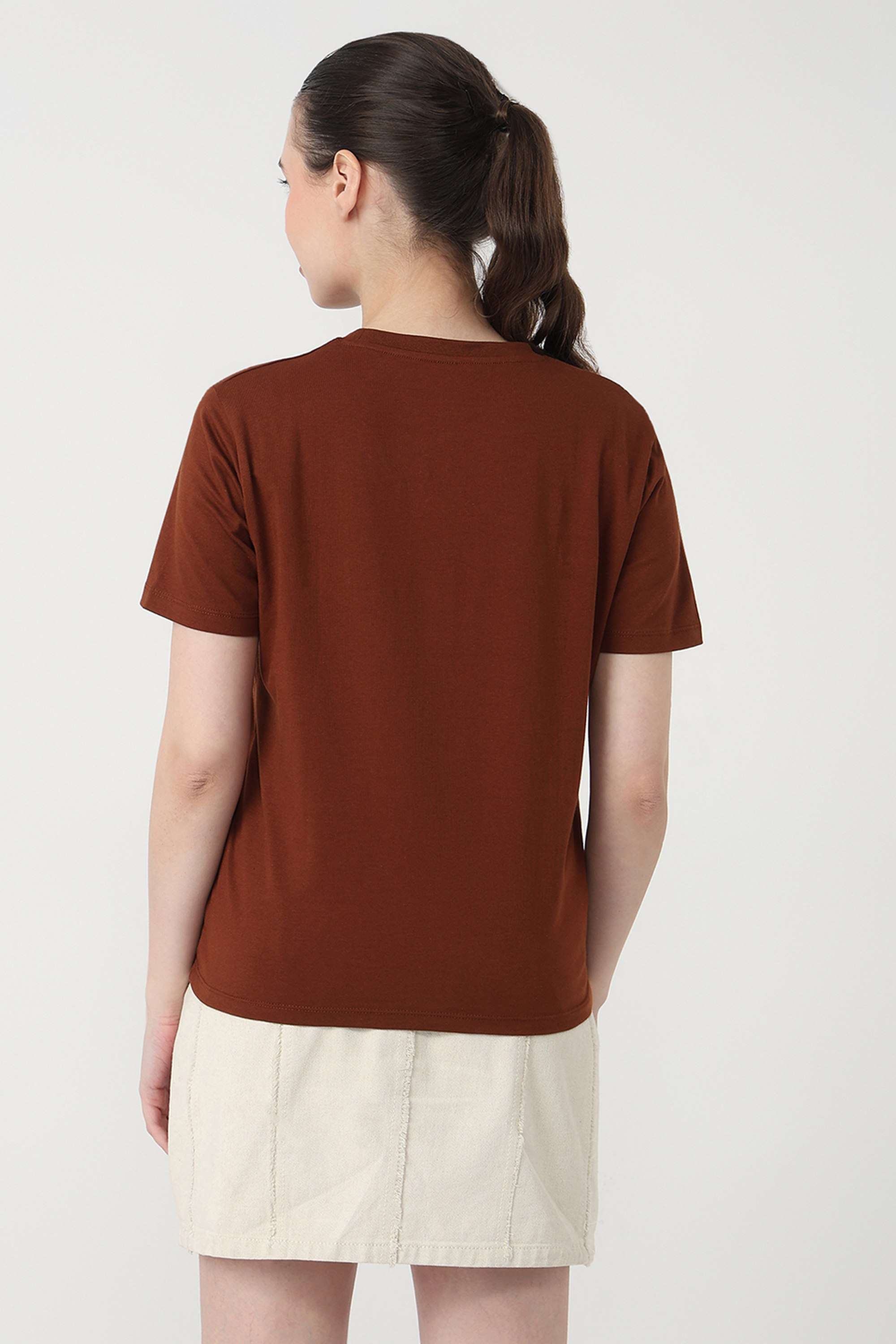 Graphic-Print-Blended-Fabric-Round-Neck-Women-s-T-Shirt