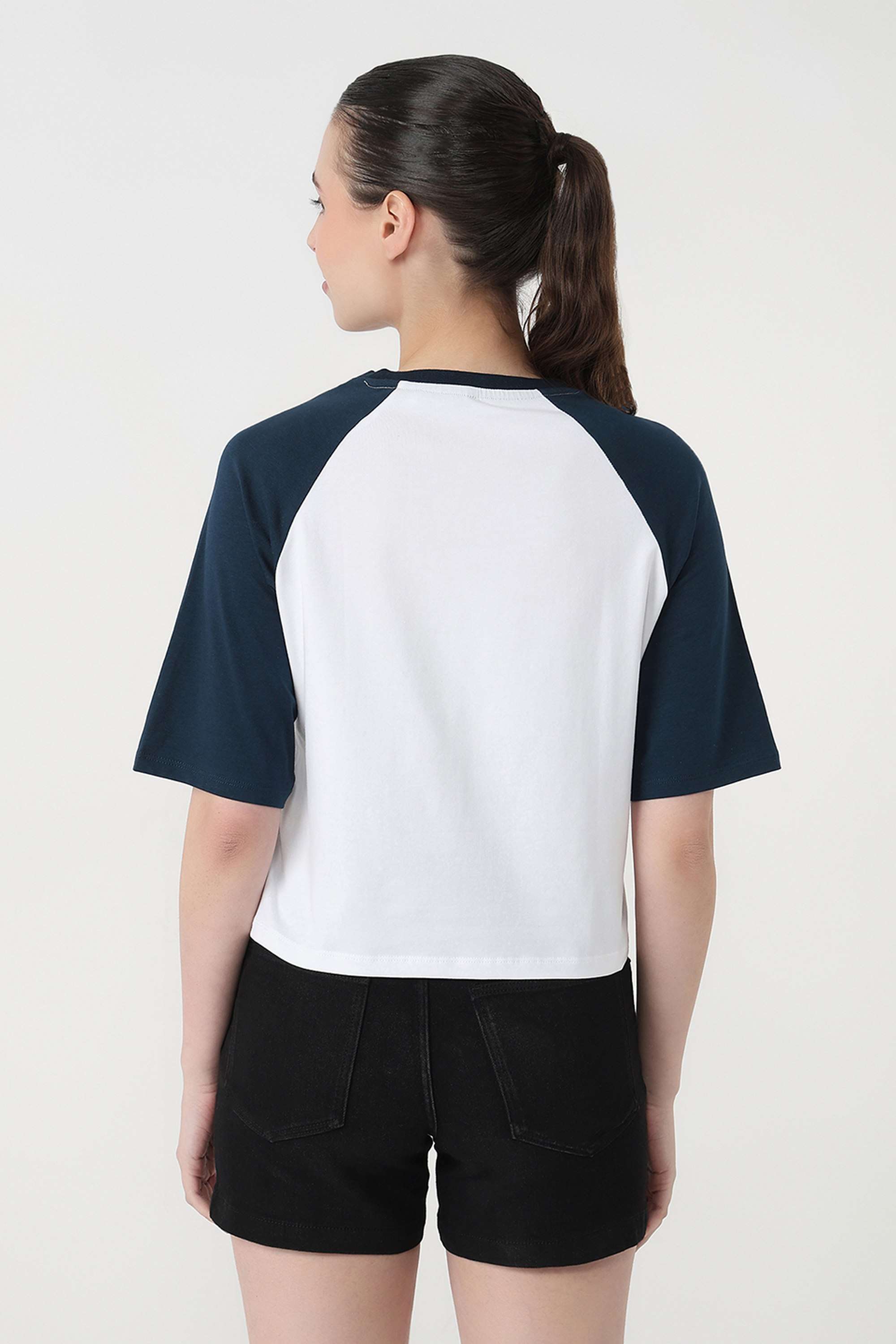 Graphic-Print-Blended-Fabric-Round-Neck-Women-s-T-Shirt