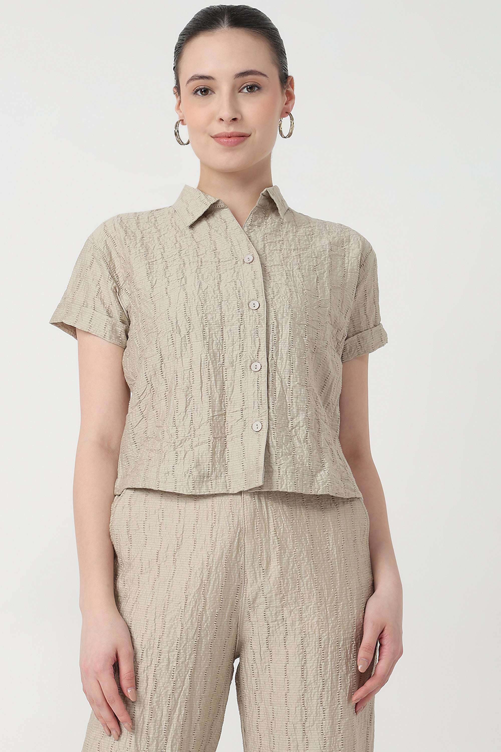 Solid-Blended-Fabric-Collared-Women-s-Shirt