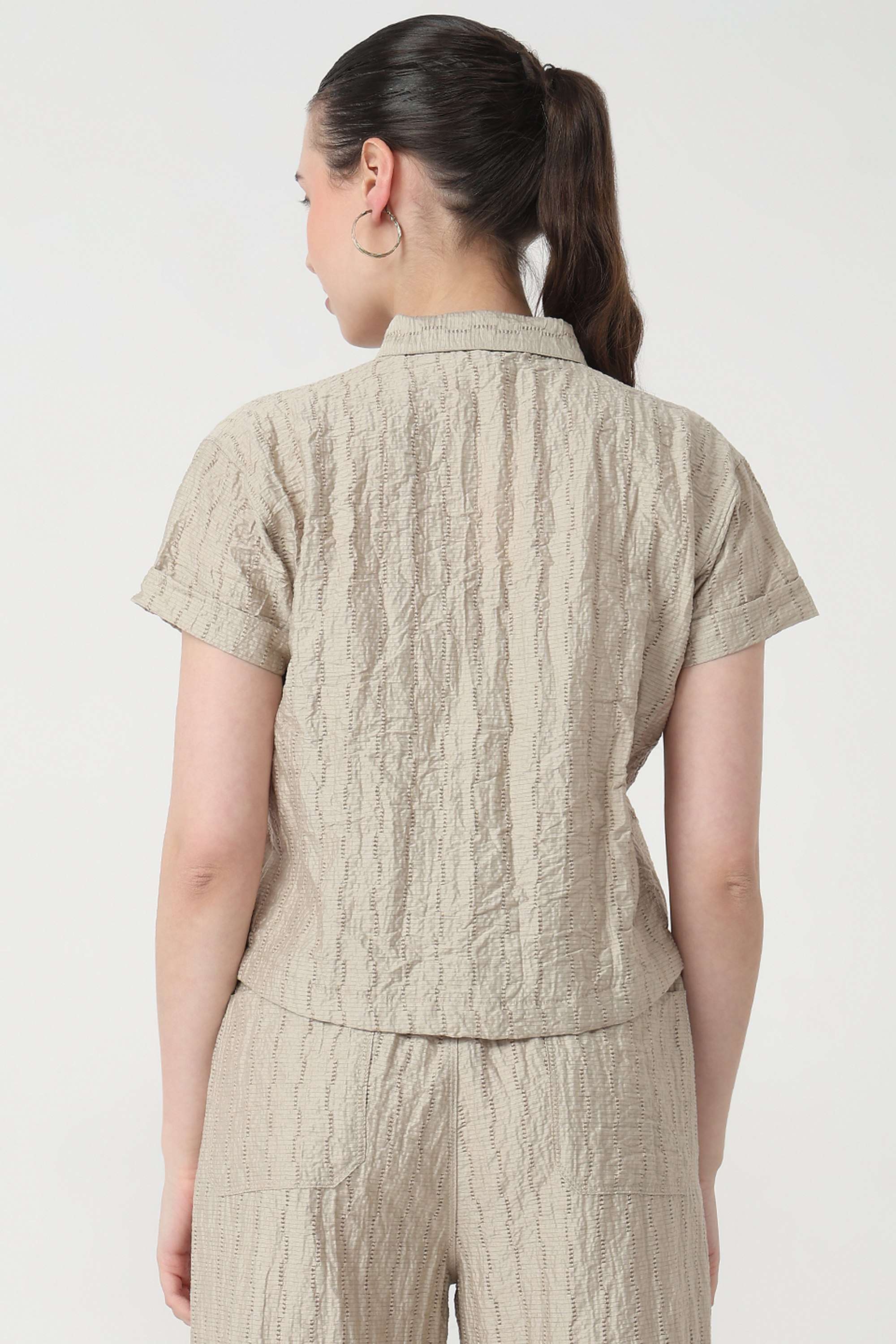 Solid-Blended-Fabric-Collared-Women-s-Shirt