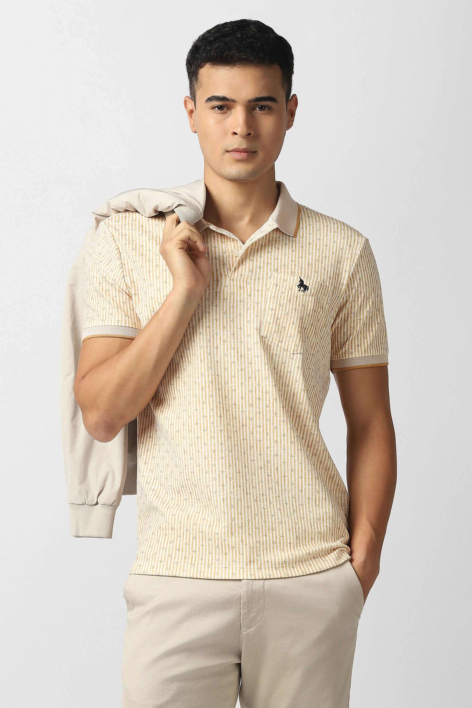 Printed-Blended-Fabric-Regular-Fit-Men-s-T-Shirt