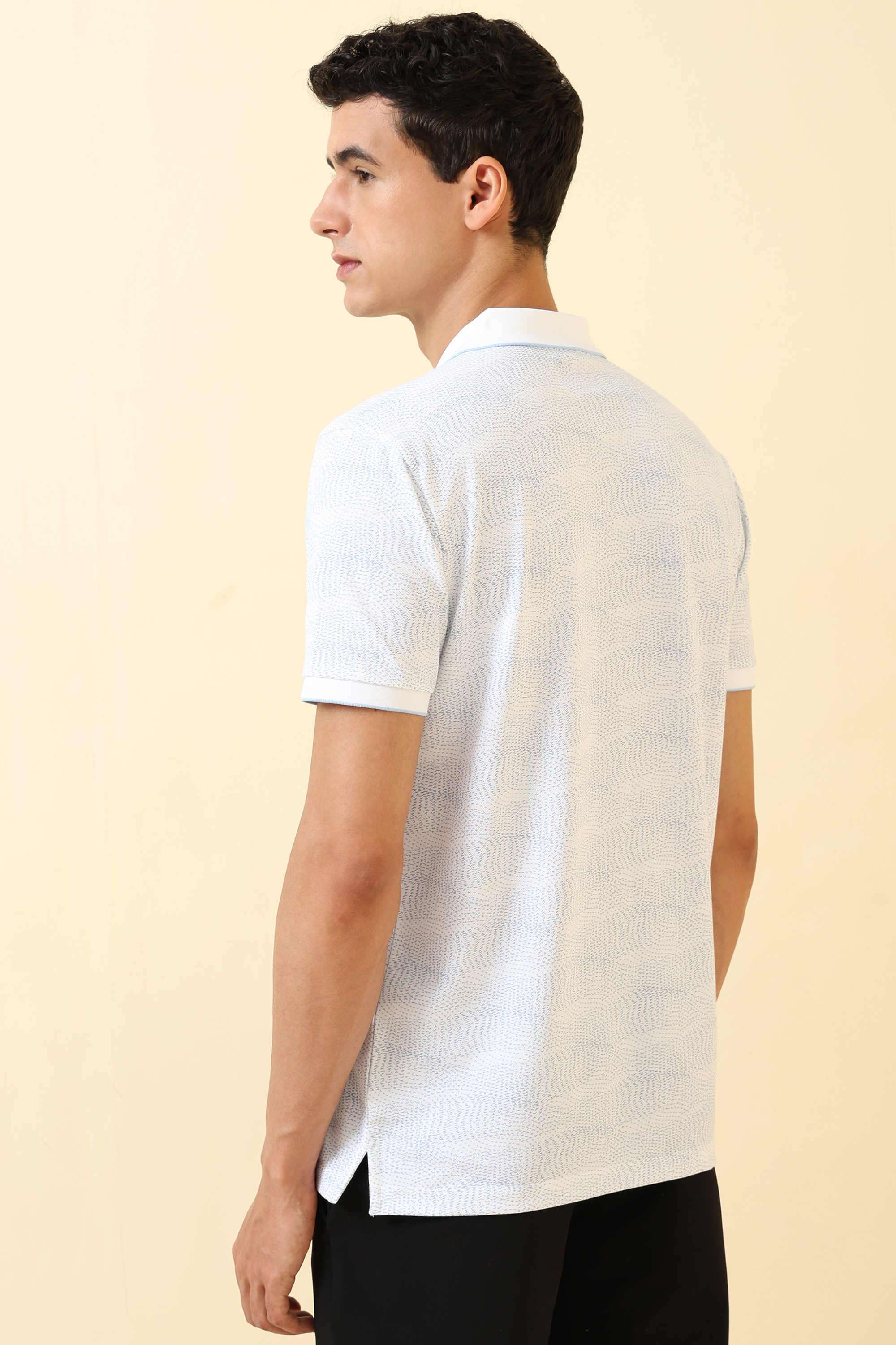 Solid-Blended-Fabric-Regular-Fit-Men-Polo-T-Shirt