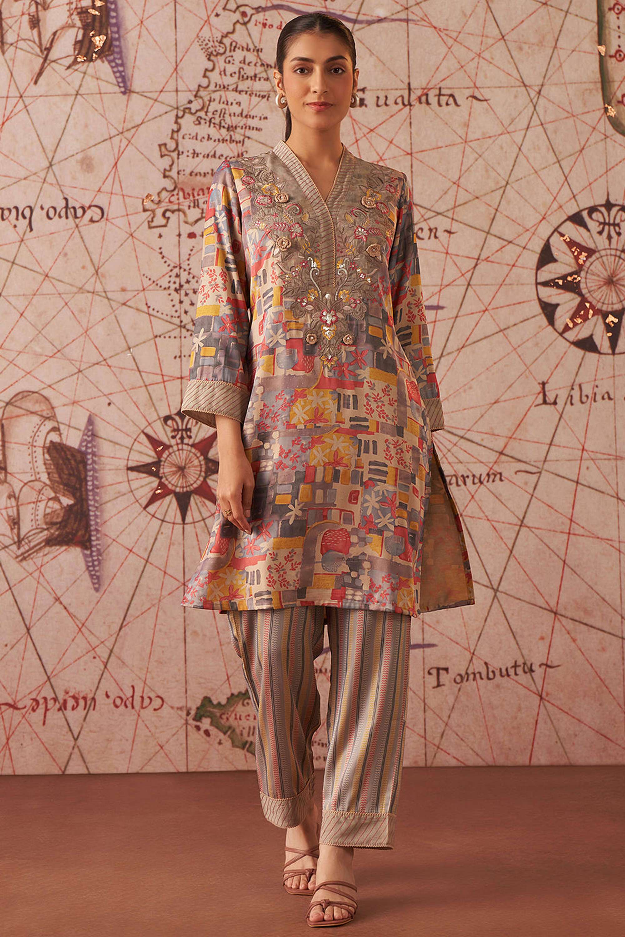 Printed-Regular-Fit-Blended-Fabric-Women-s-Festive-Wear-Palazzos