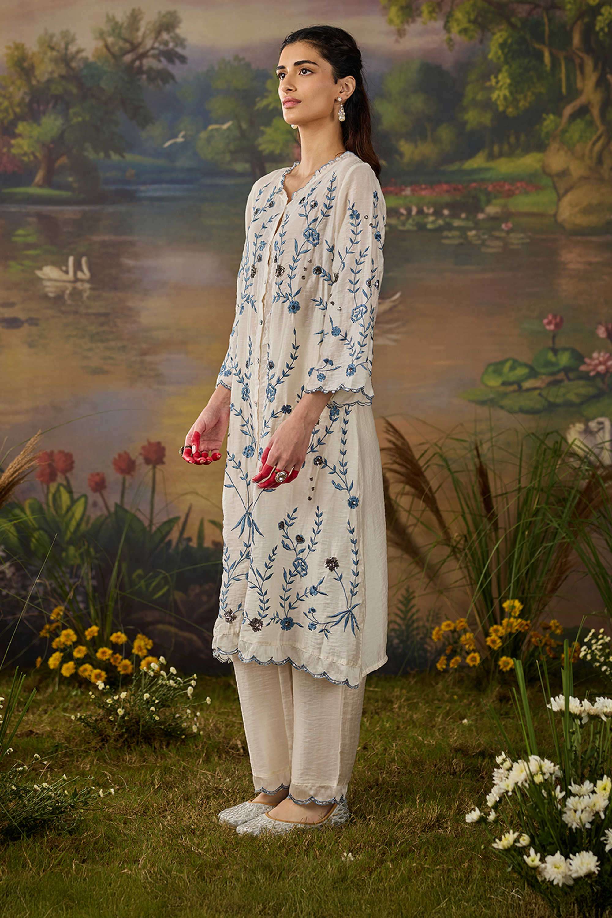 Solid-Regular-Fit-Blended-Fabric-Women-s-Festive-Wear-Palazzos