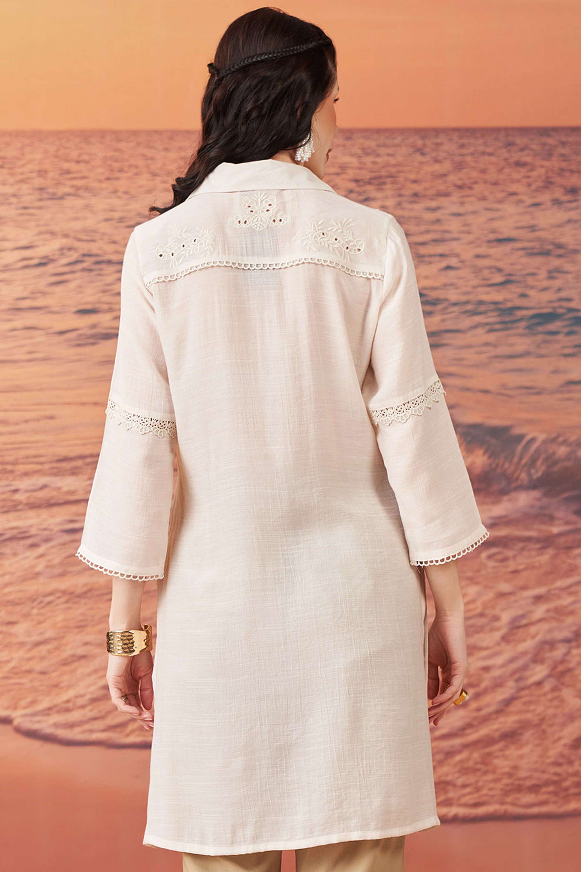 Embroidered-Rayon-Collar-Neck-Women-s-Everyday-Kurti