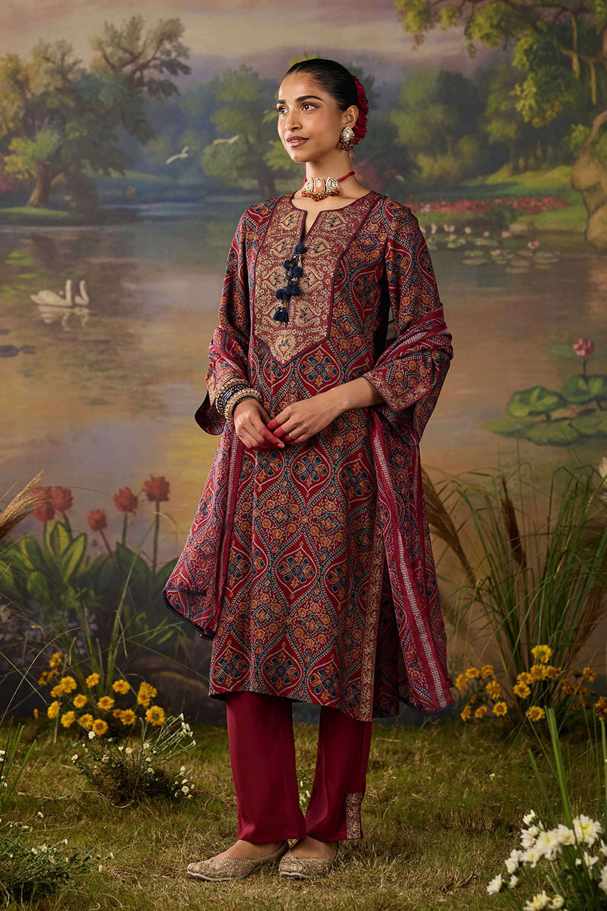 Solid-Viscose-Women-s-Festive-Wear-Kurta-Set