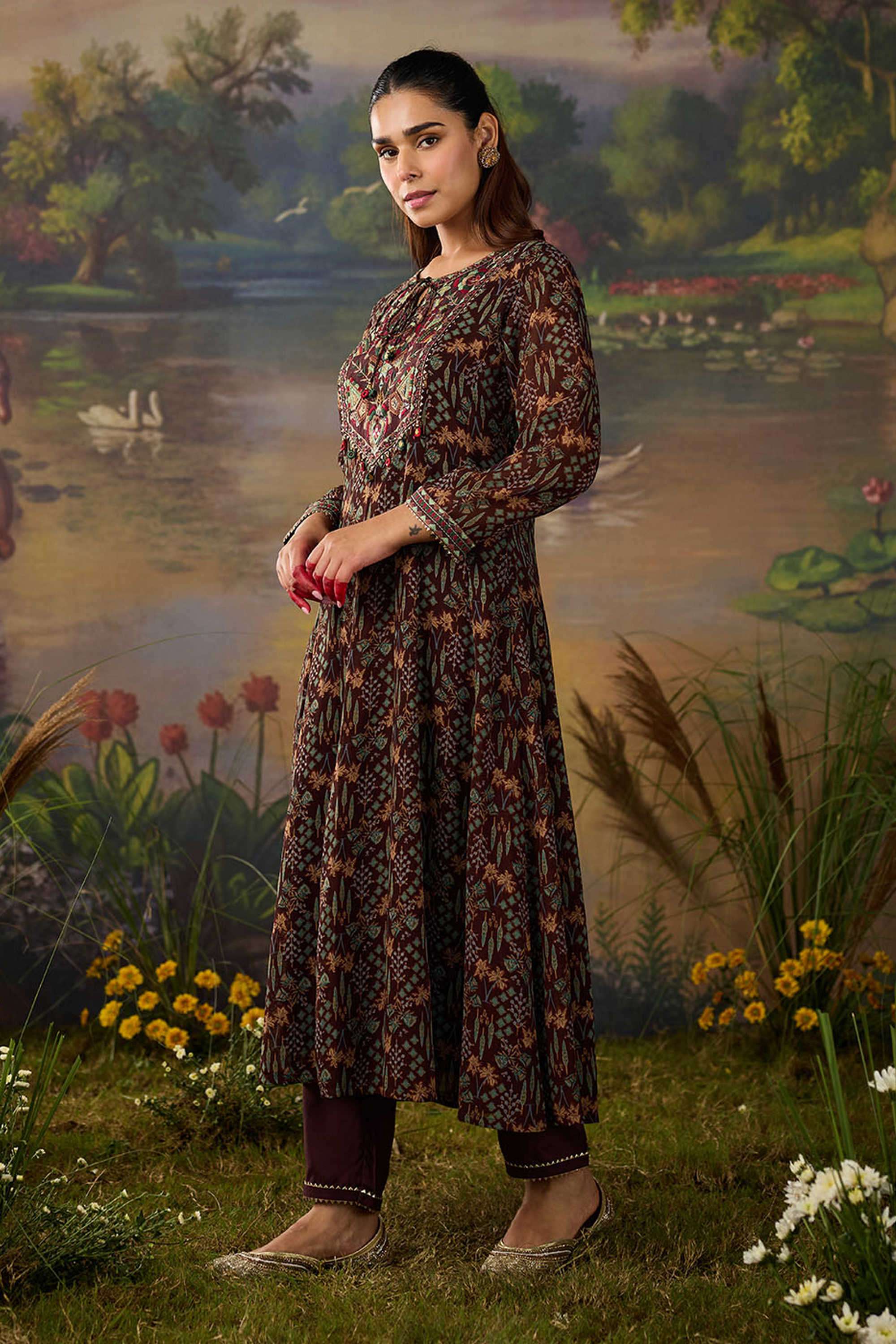 Solid-Silk-Women-s-Festive-Wear-Kurta-Set