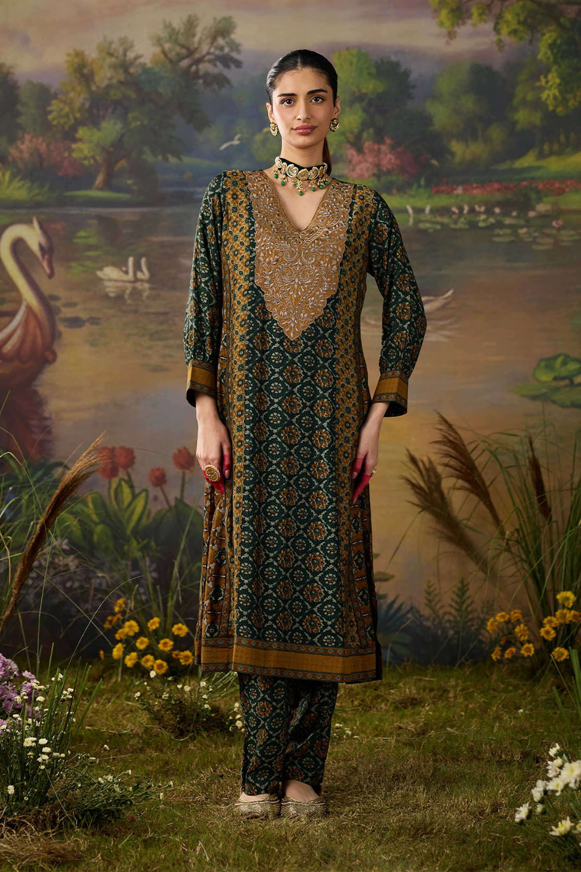 Solid-Polyester-Women-s-Festive-Wear-Kurta