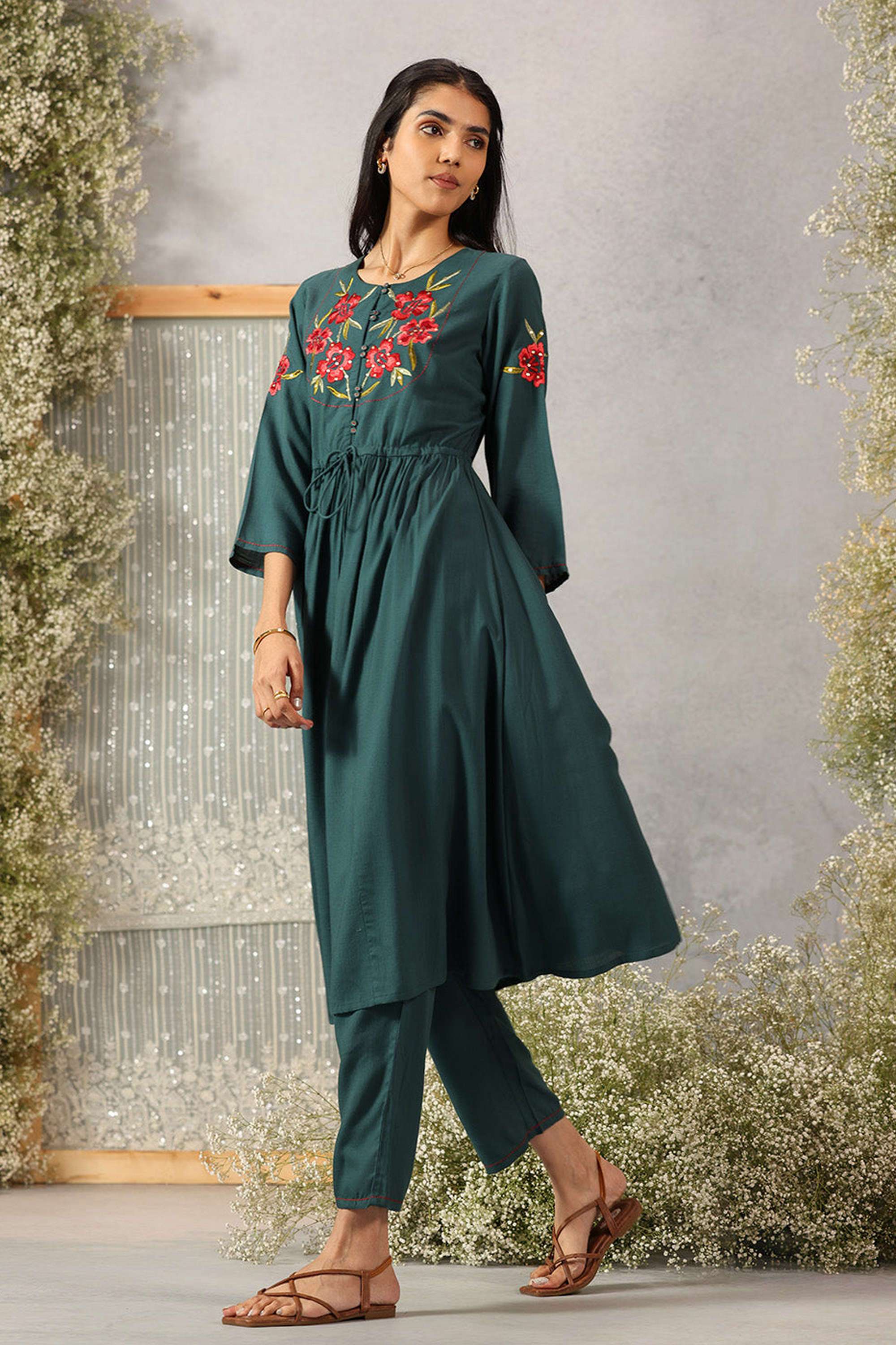 Embroidered-Regular-Fit-Blended-Fabric-Women-s-Festive-Wear-Palazzos