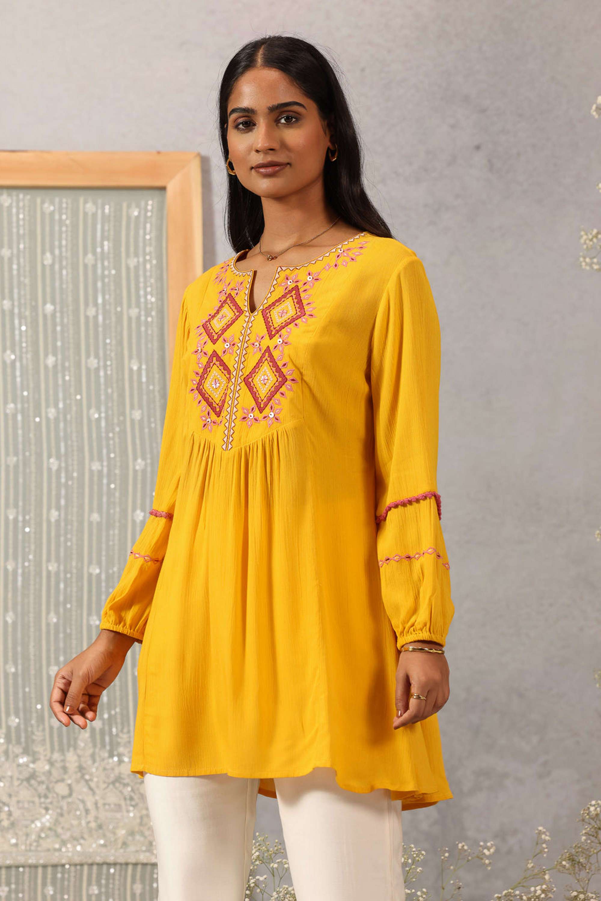 Embroidered-Blended-Fabric-Slit-Neck-Women-s-Festive-Wear-Tunic