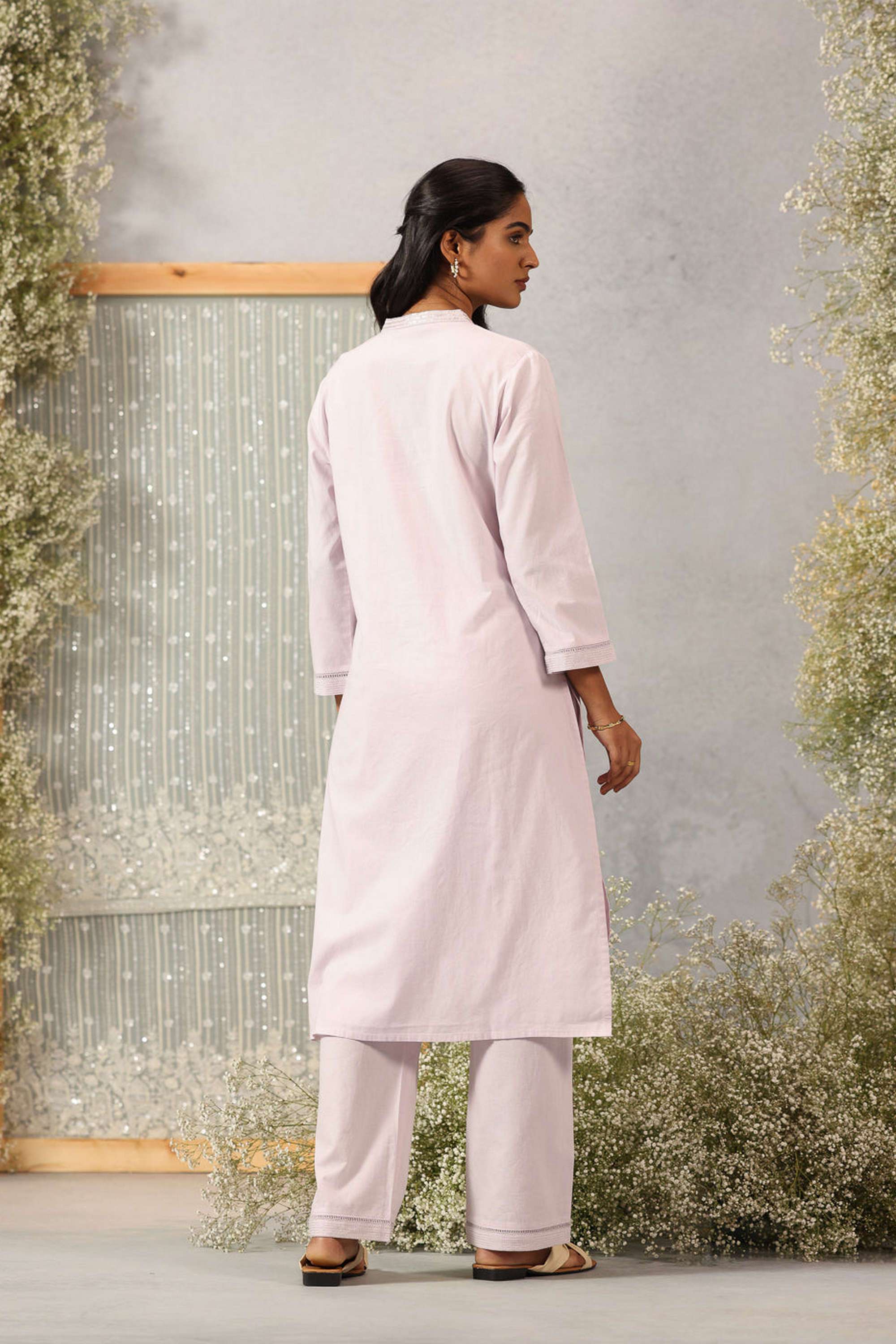 Embroidered-Cotton-Flex-Mandarin-collar-Women-s-Evening-Kurta