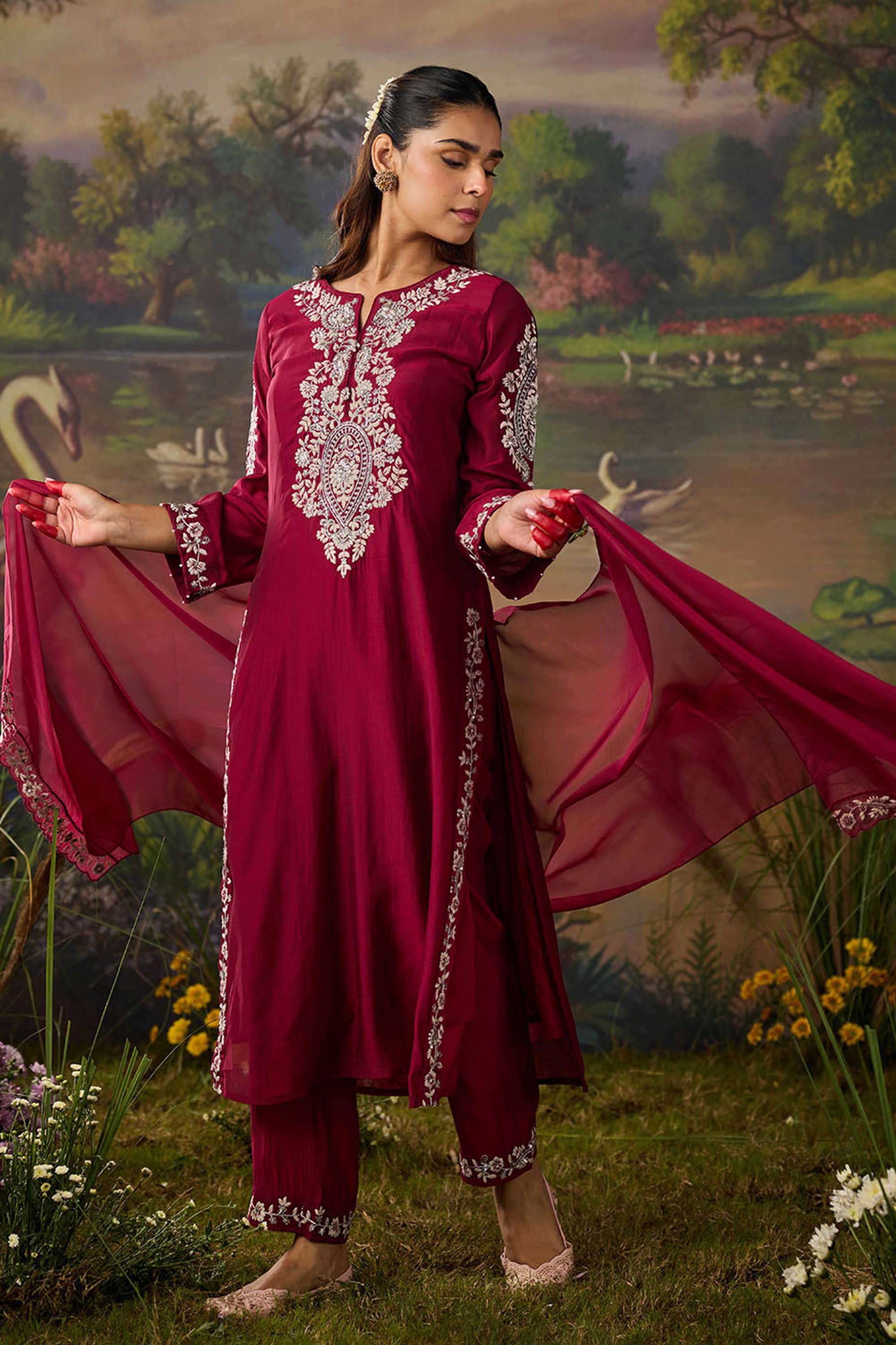 Solid-Silk-Women-s-Festive-Wear-Kurta-Set