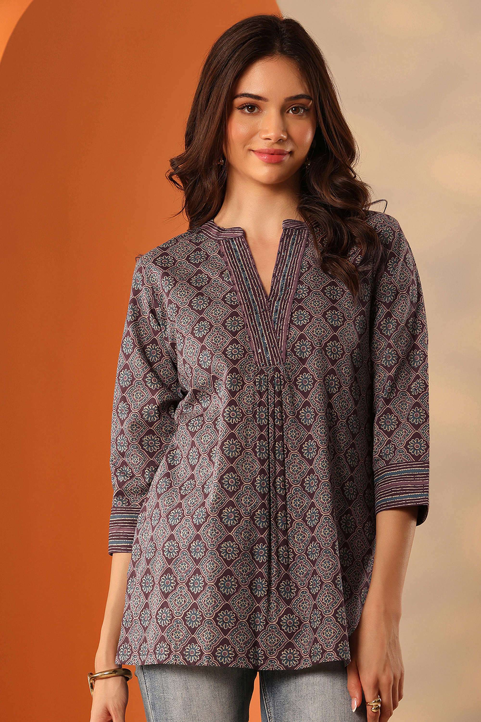 Traditional-Cotton-V-Neck-Women-s-Kurti