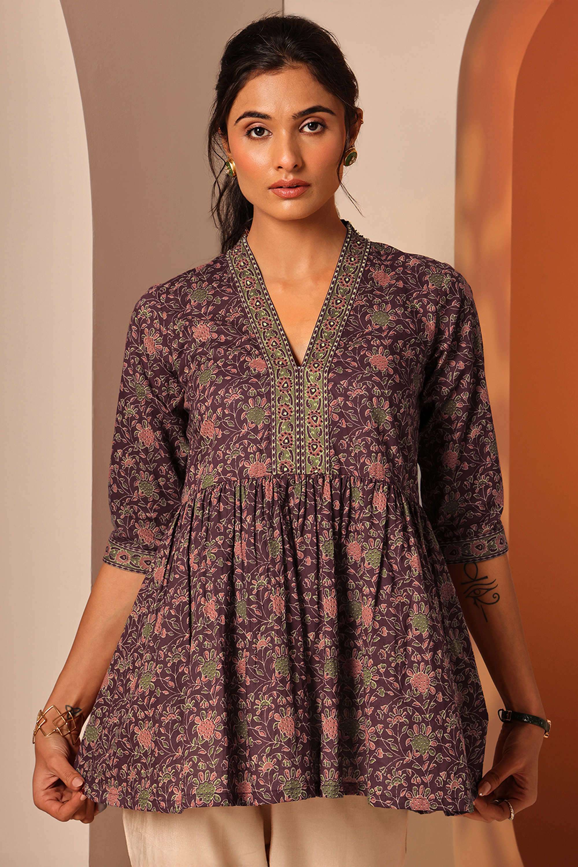 Floral-Cotton-V-Neck-Women-s-Kurti