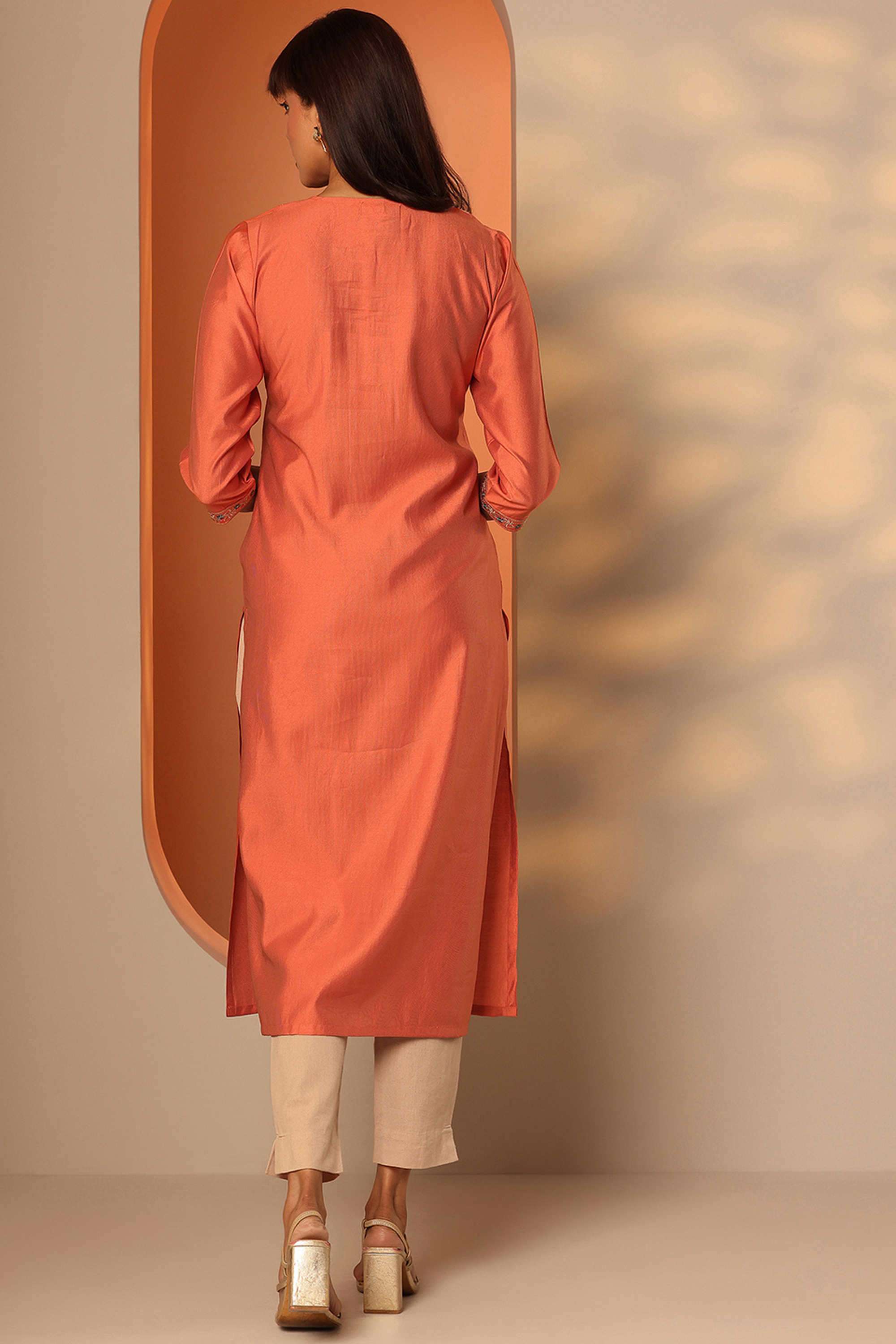Floral-Blended-Fabric-Round-Neck-Women-s-Kurta