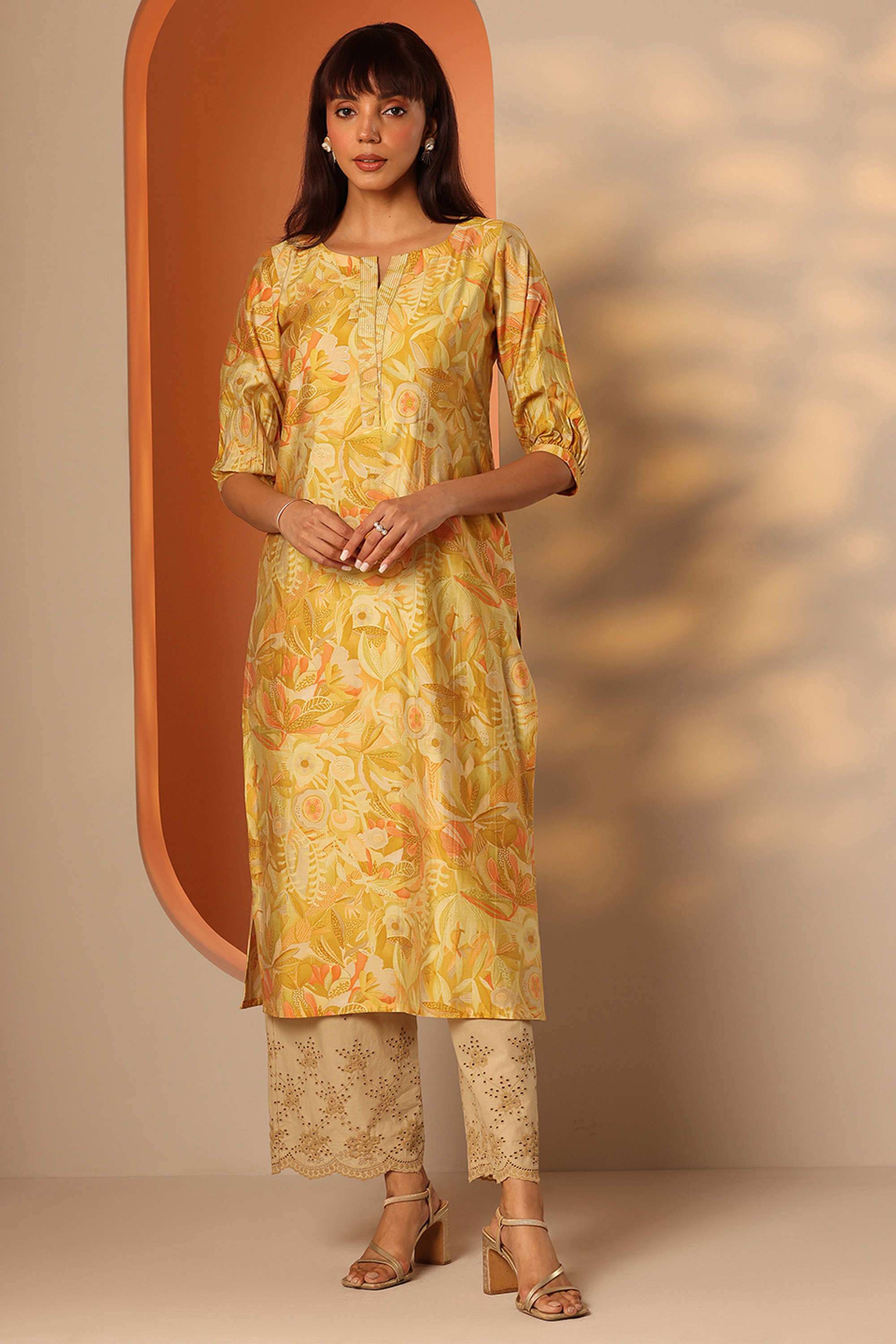 Printed-Silk-Blend-Round-Neck-Women-s-Festive-Wear-Kurta