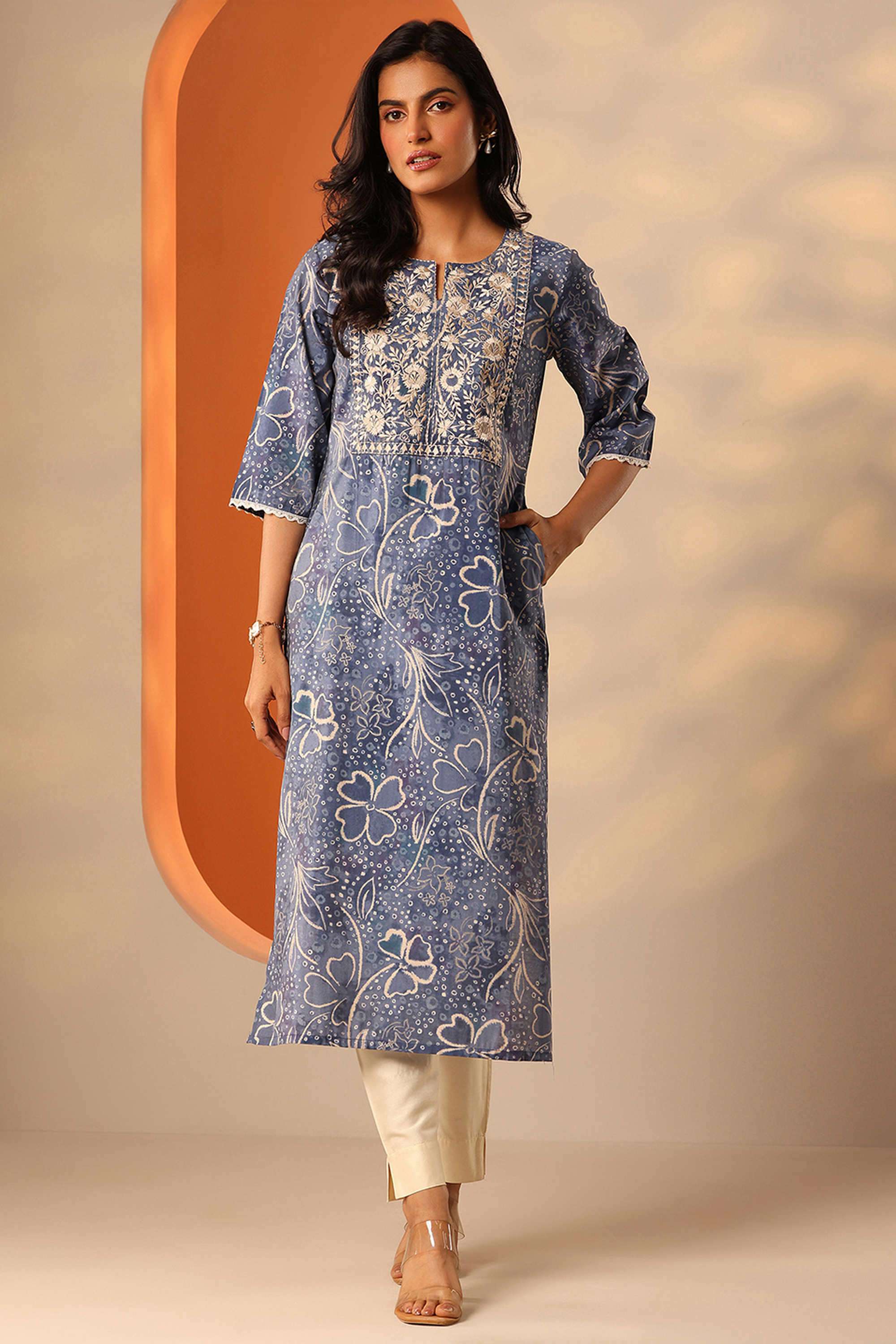 Floral-Blended-Fabric-Collared-Women-s-Kurta