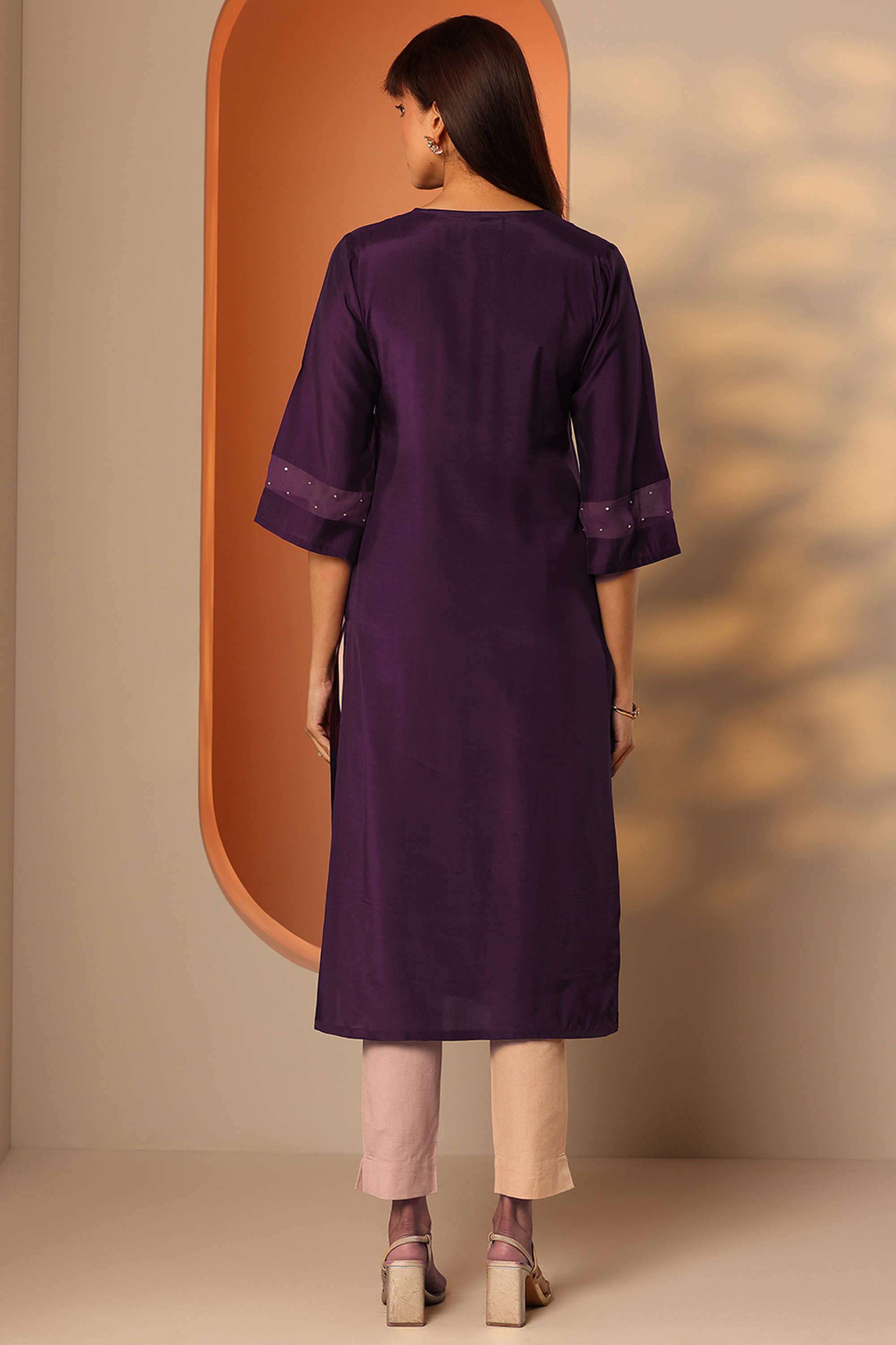 Floral-Blended-Fabric-V-Neck-Women-s-Kurta