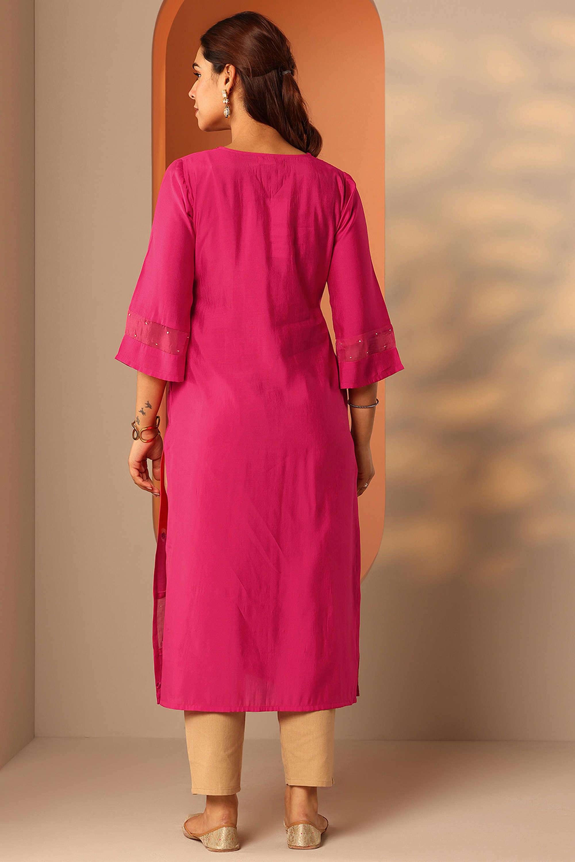 Floral-Blended-Fabric-V-Neck-Women-s-Kurta