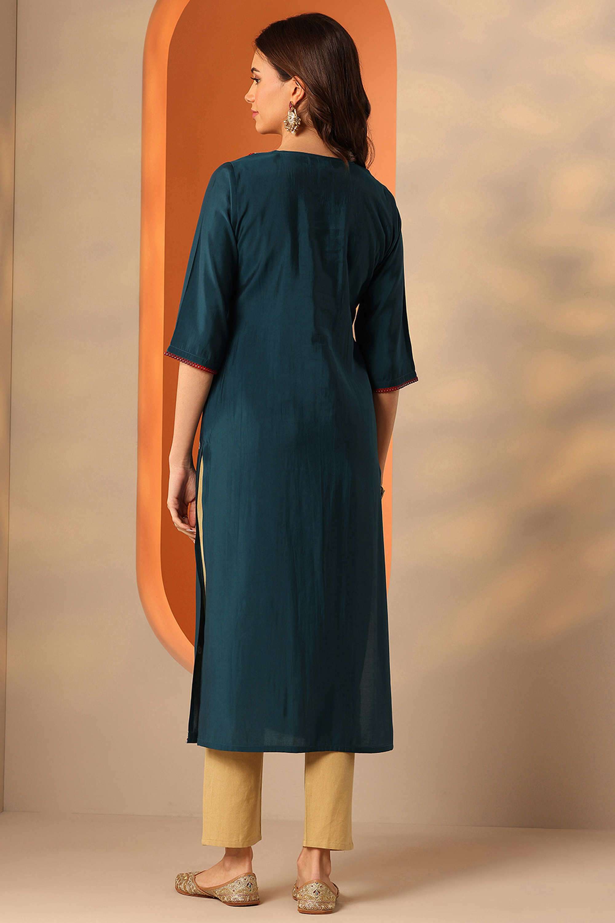 Traditional-Blended-Fabric-Round-Neck-Women-s-Kurta