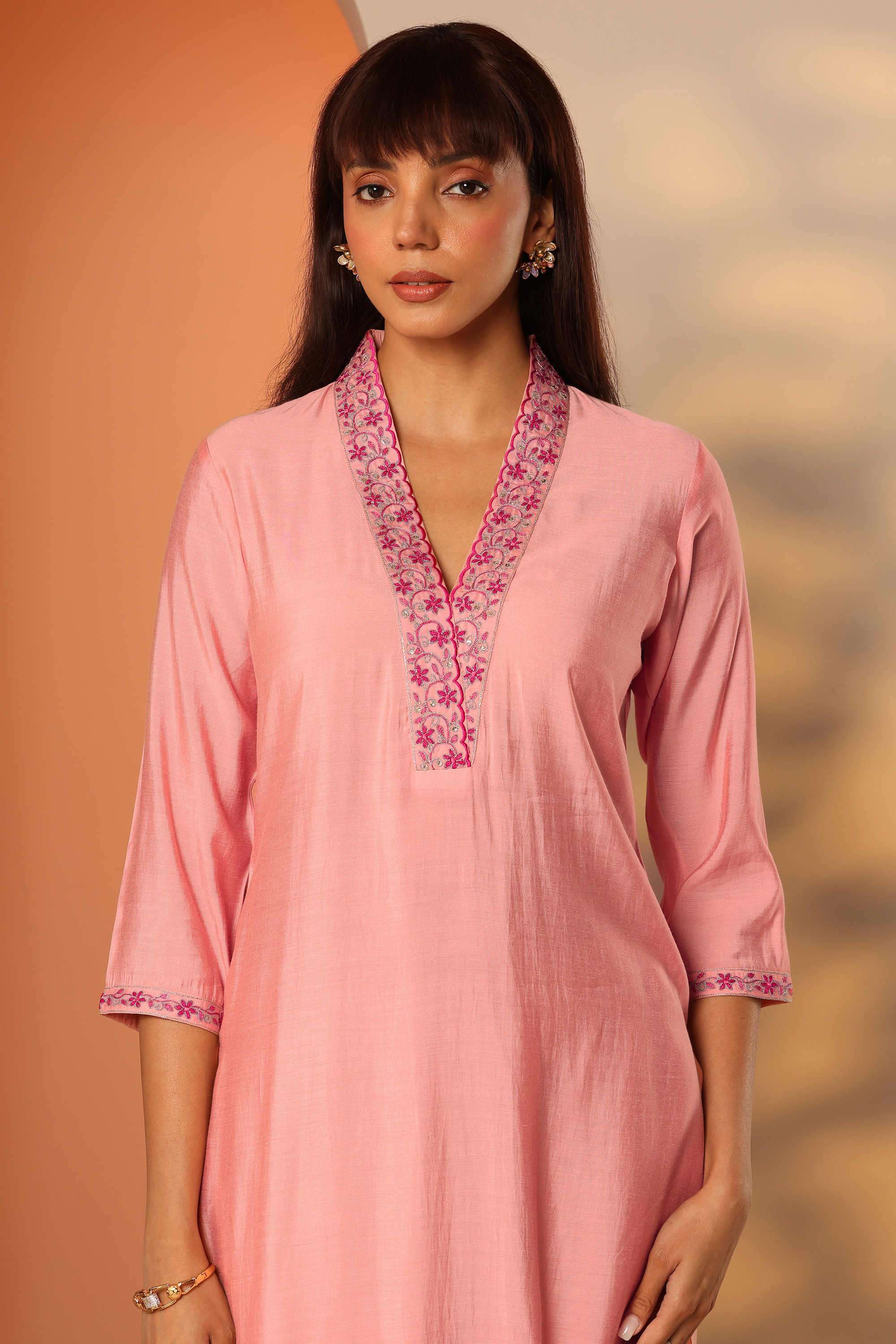 Textured-Blended-Fabric-Round-Neck-Women-s-Festive-Wear-Kurta