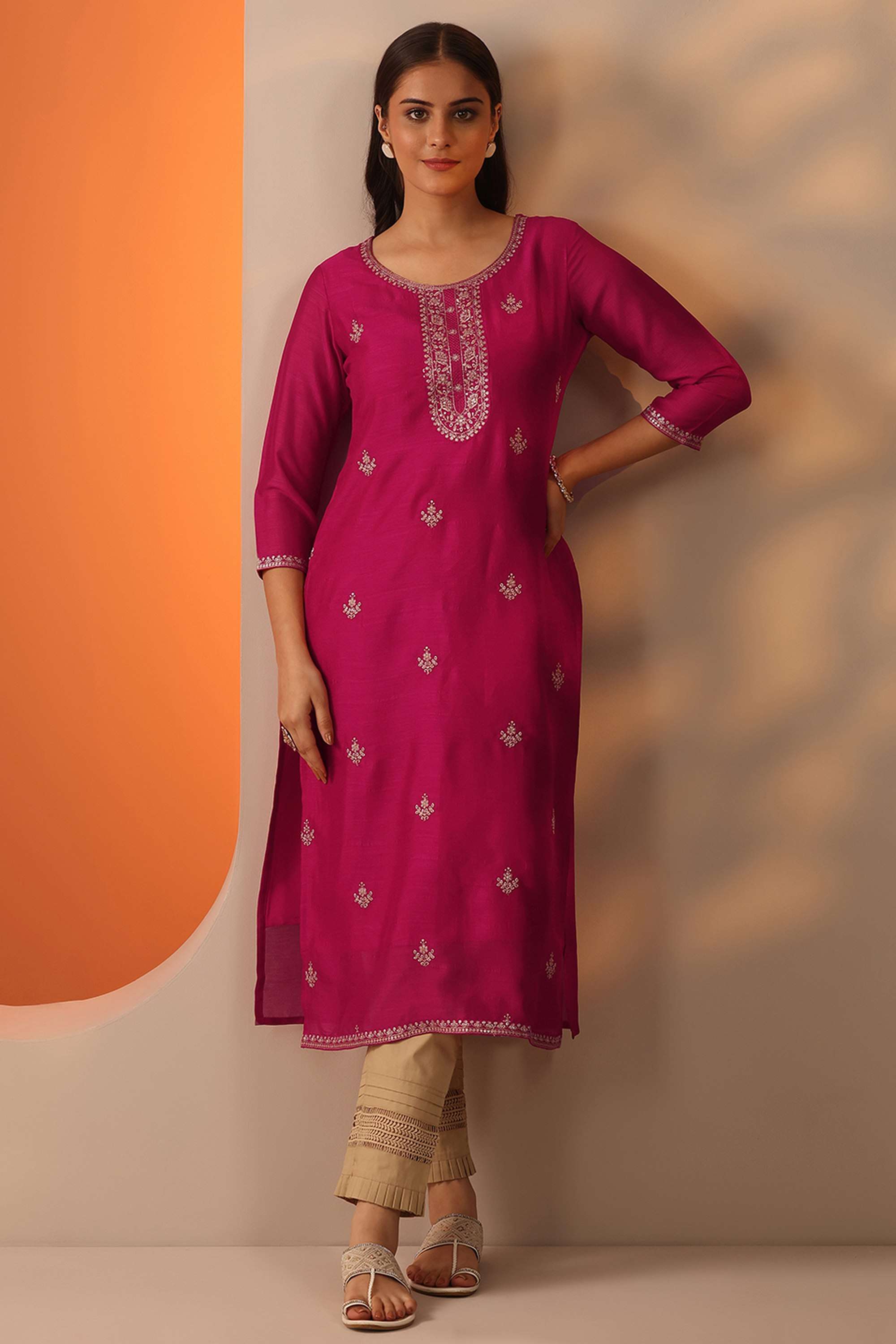 Floral-Silk-Round-Neck-Women-Festive-wear-Kurta
