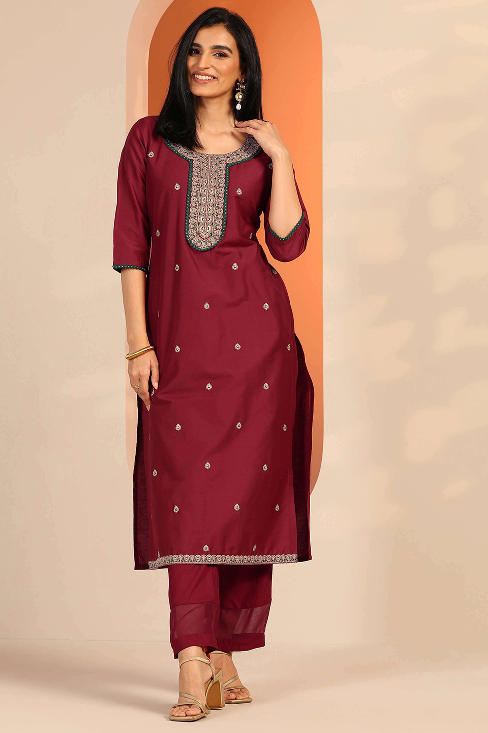 Traditional-Blended-Fabric-Round-Neck-Women-s-Kurta
