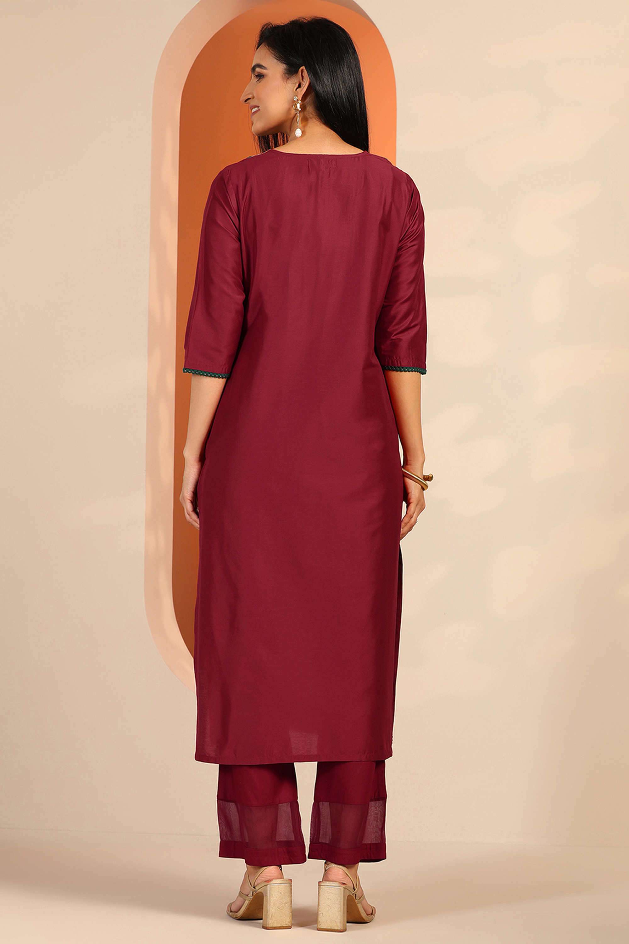 Traditional-Blended-Fabric-Round-Neck-Women-s-Kurta
