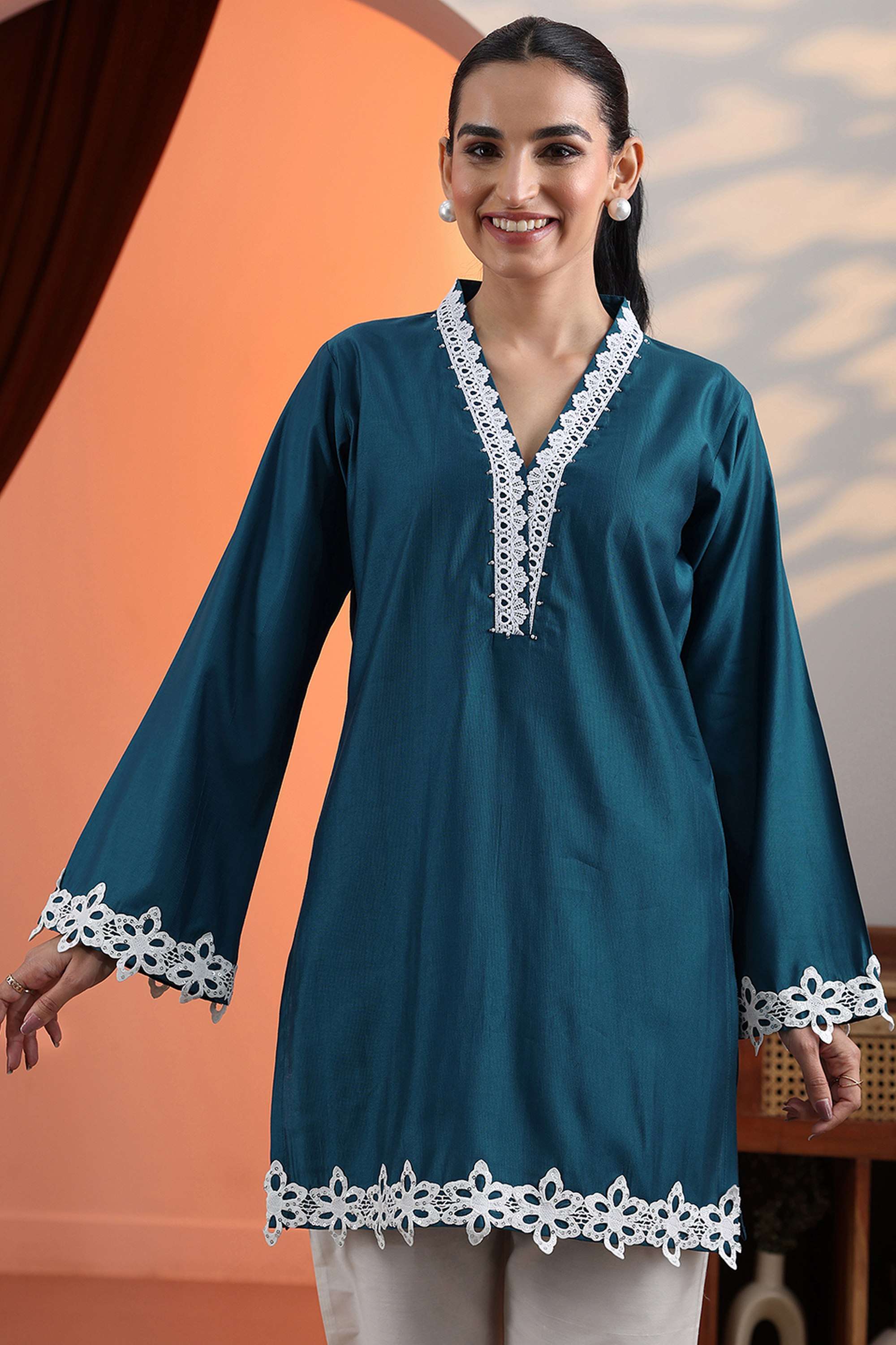 Blended-Fabric-Straight-Fit-Women-s-Kurti