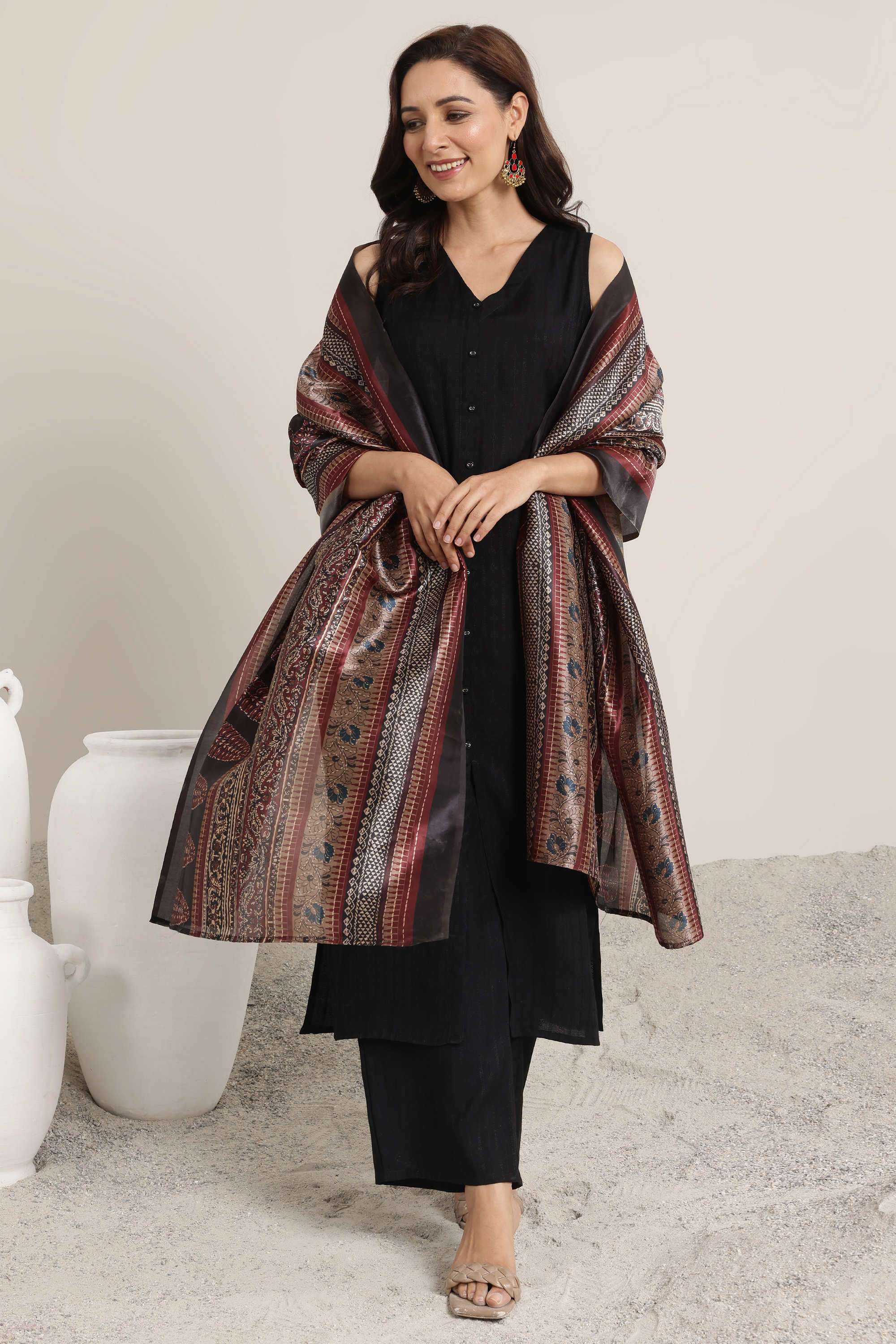 Floral-Blended-Fabric-Straight-Fit-Women-s-Kurta-Set