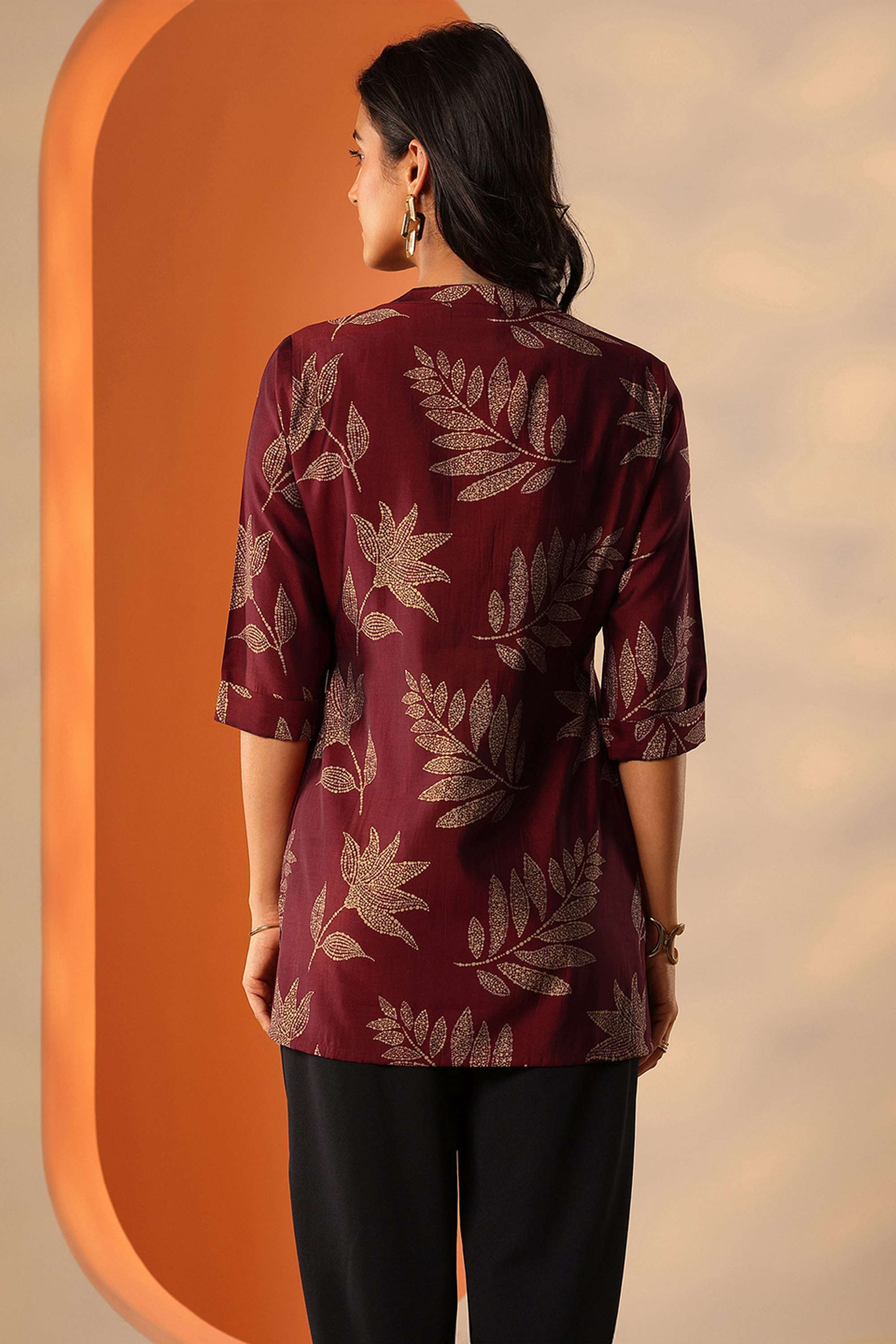 Floral-Silk-Round-Neck-Women-Casual-wear-Kurti