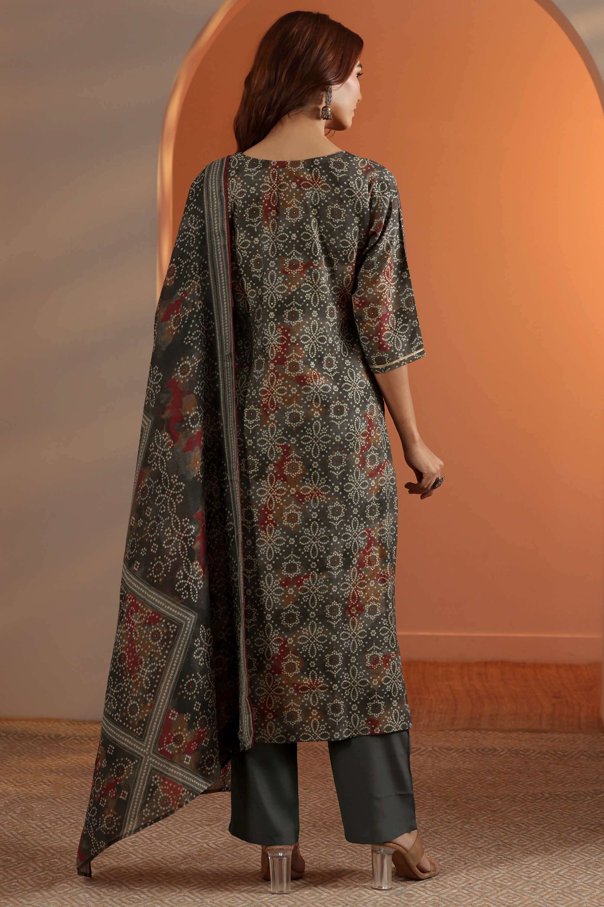 Bandhani-Blended-Fabric-Straight-Fit-Women-s-Kurta-Set