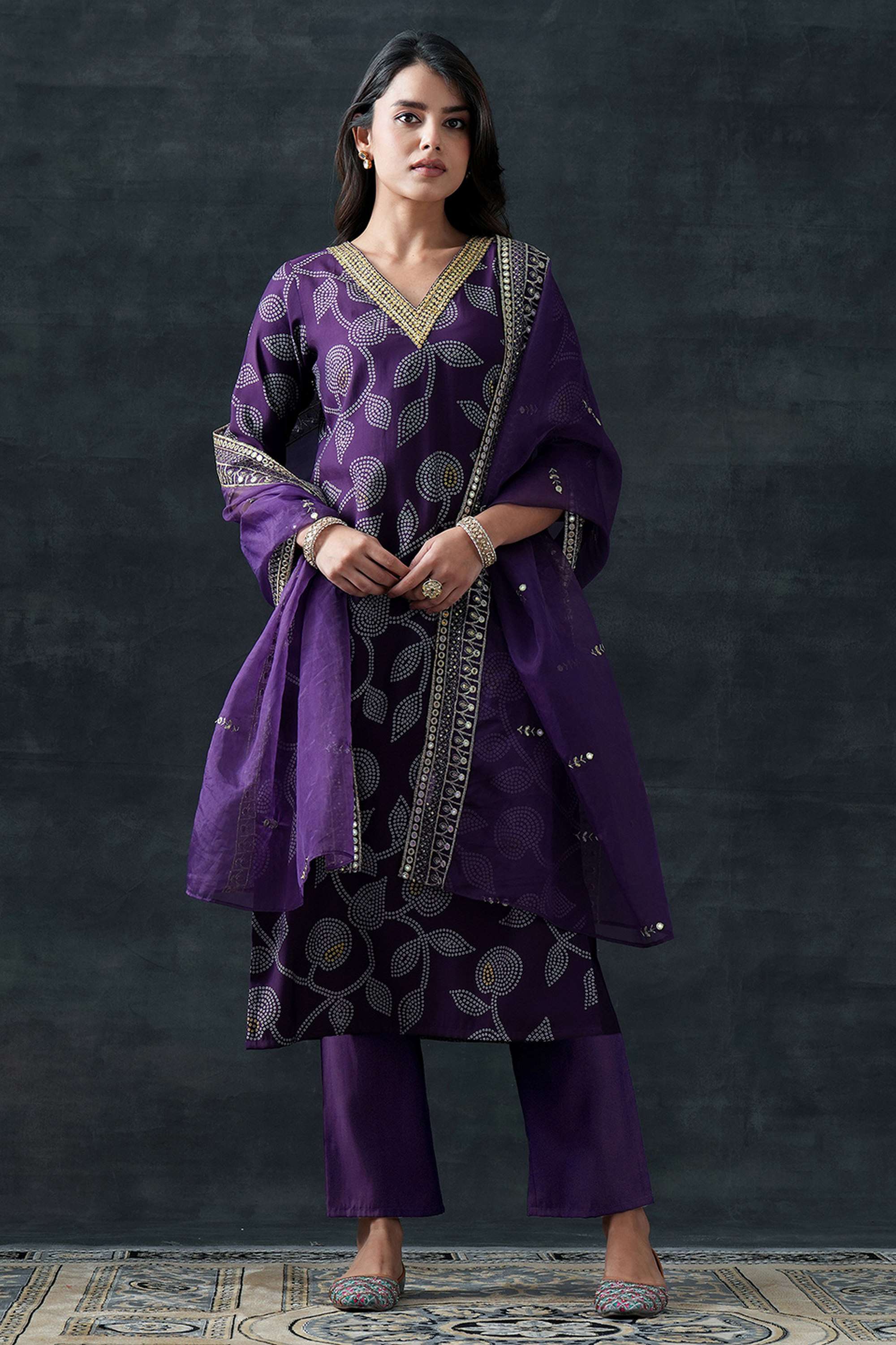 Blended-Fabric-Straight-Fit-Women-s-Kurta-Set