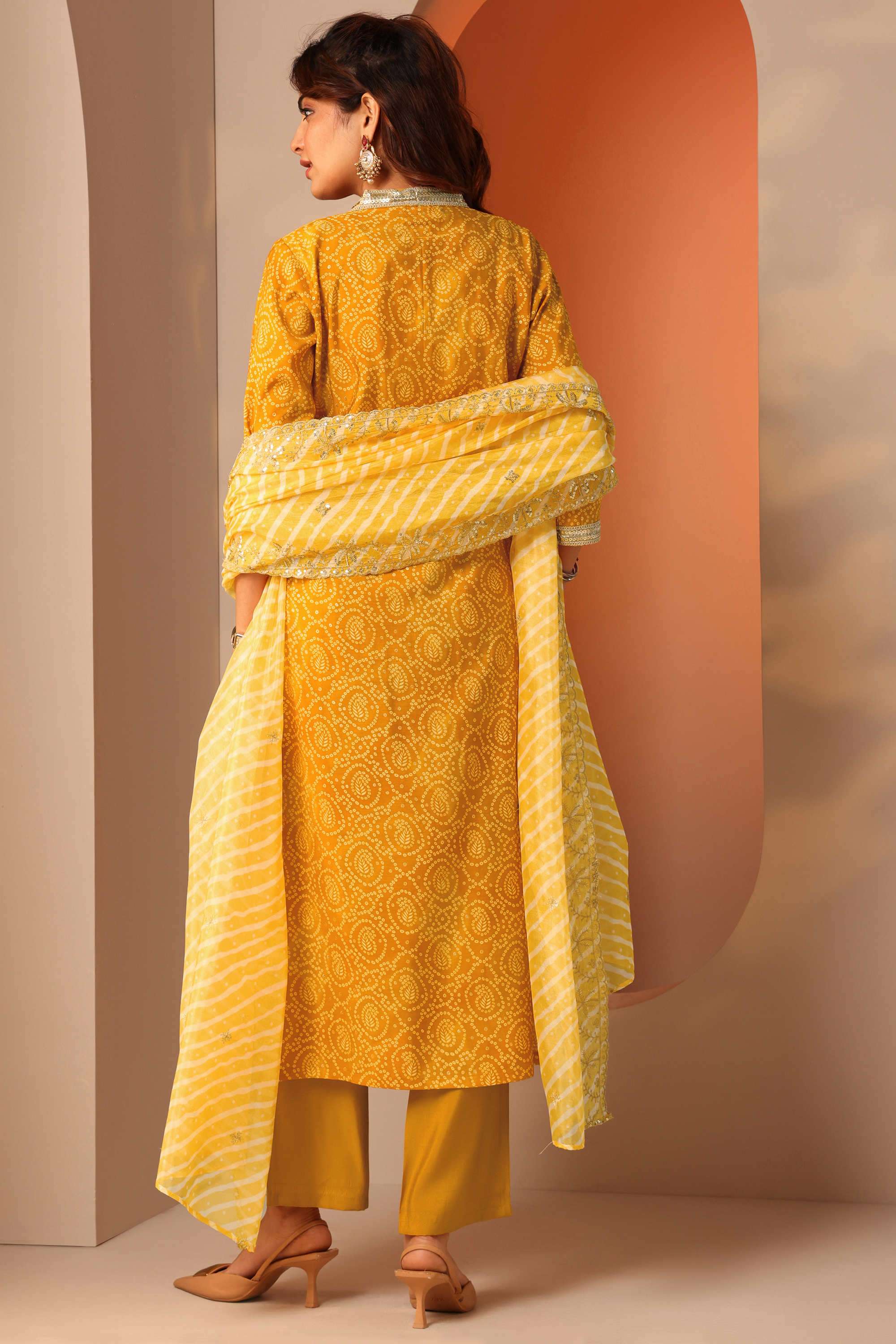 Bandhani-Blended-Fabric-Straight-Fit-Women-s-Kurta-Set