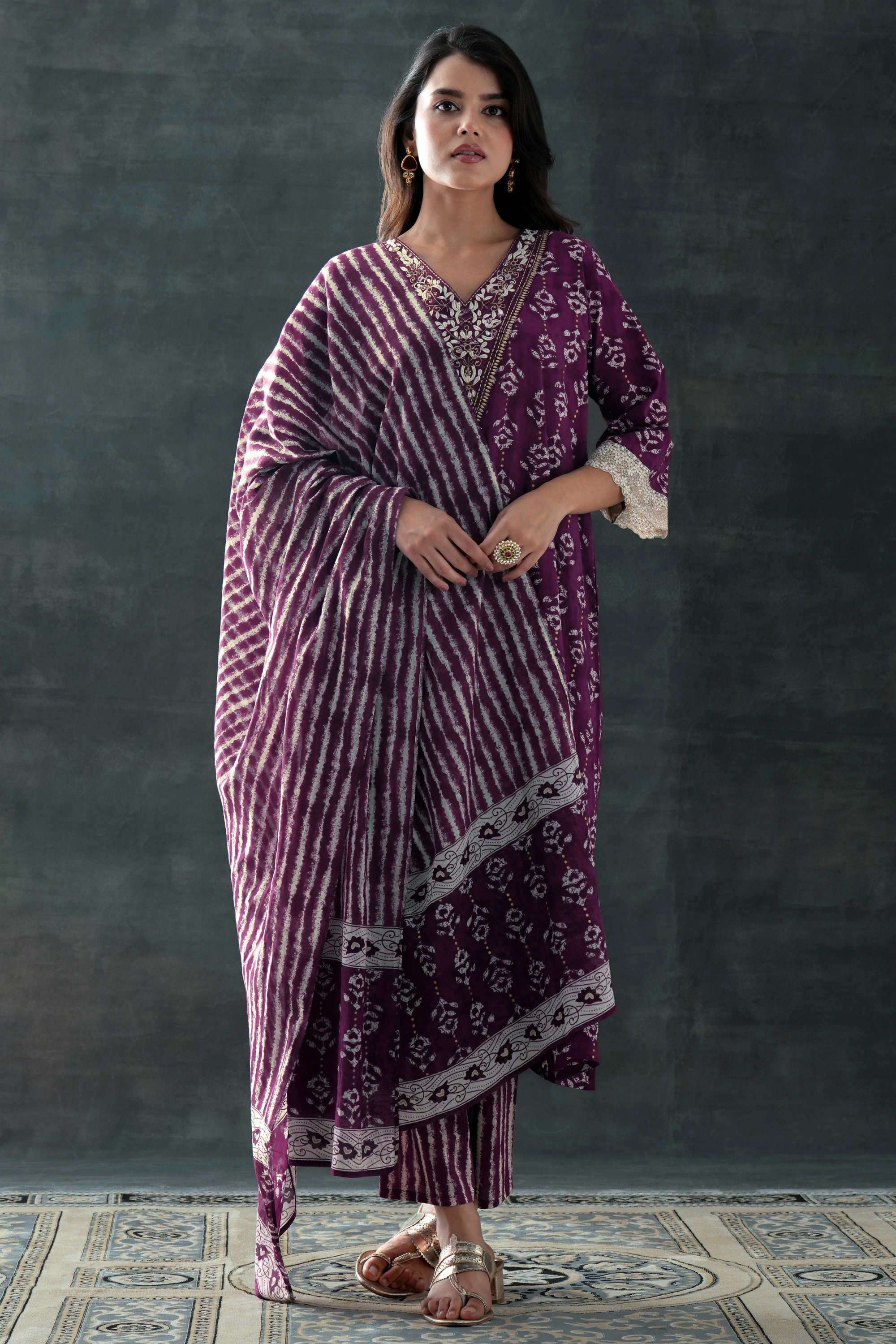 Floral-Cotton-Relaxed-Fit-Women-s-Kurta-Set