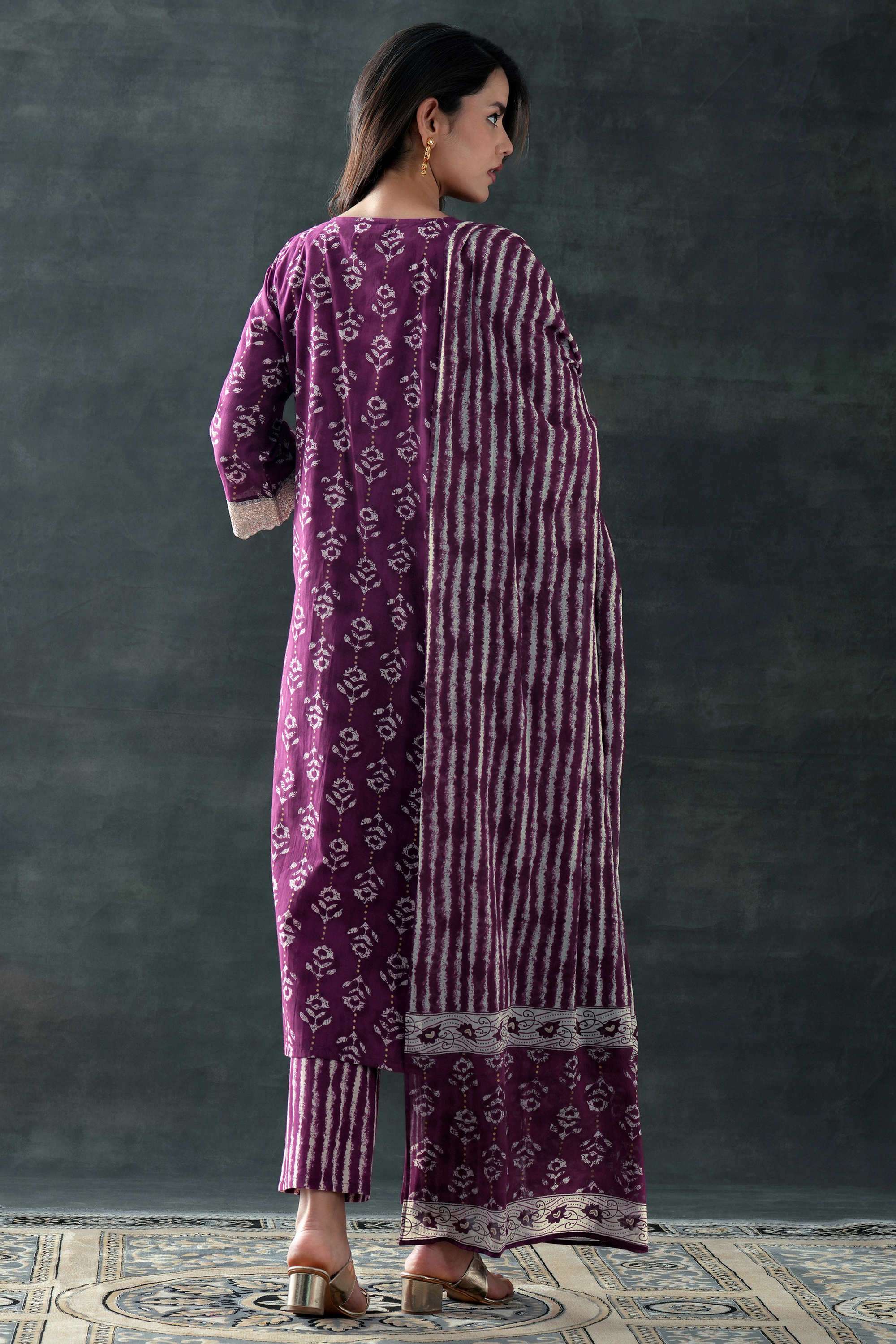 Floral-Cotton-Relaxed-Fit-Women-s-Kurta-Set