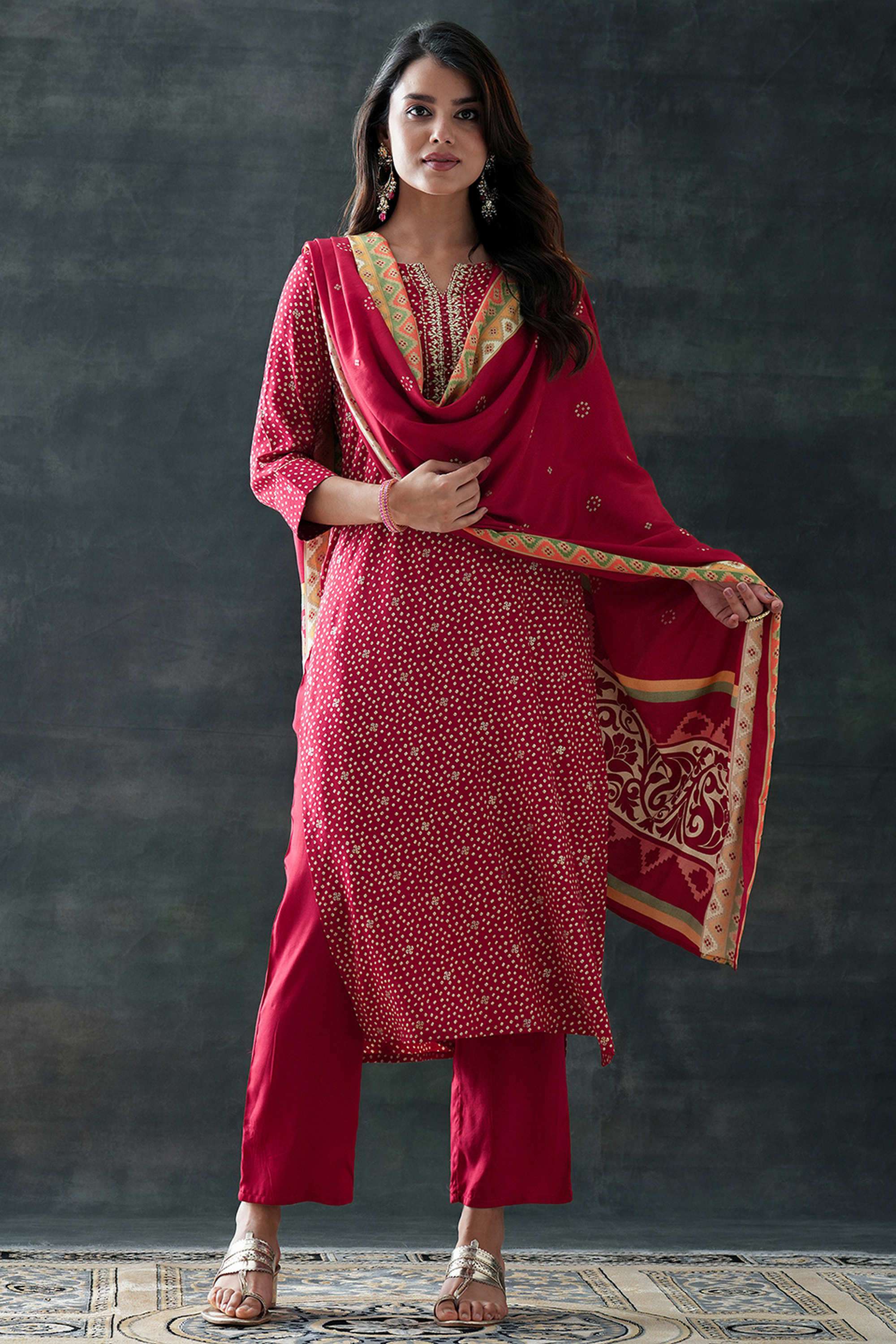 Printed-Calf-Length-Silk-blend-Woven-Women-s-Kurta-Set